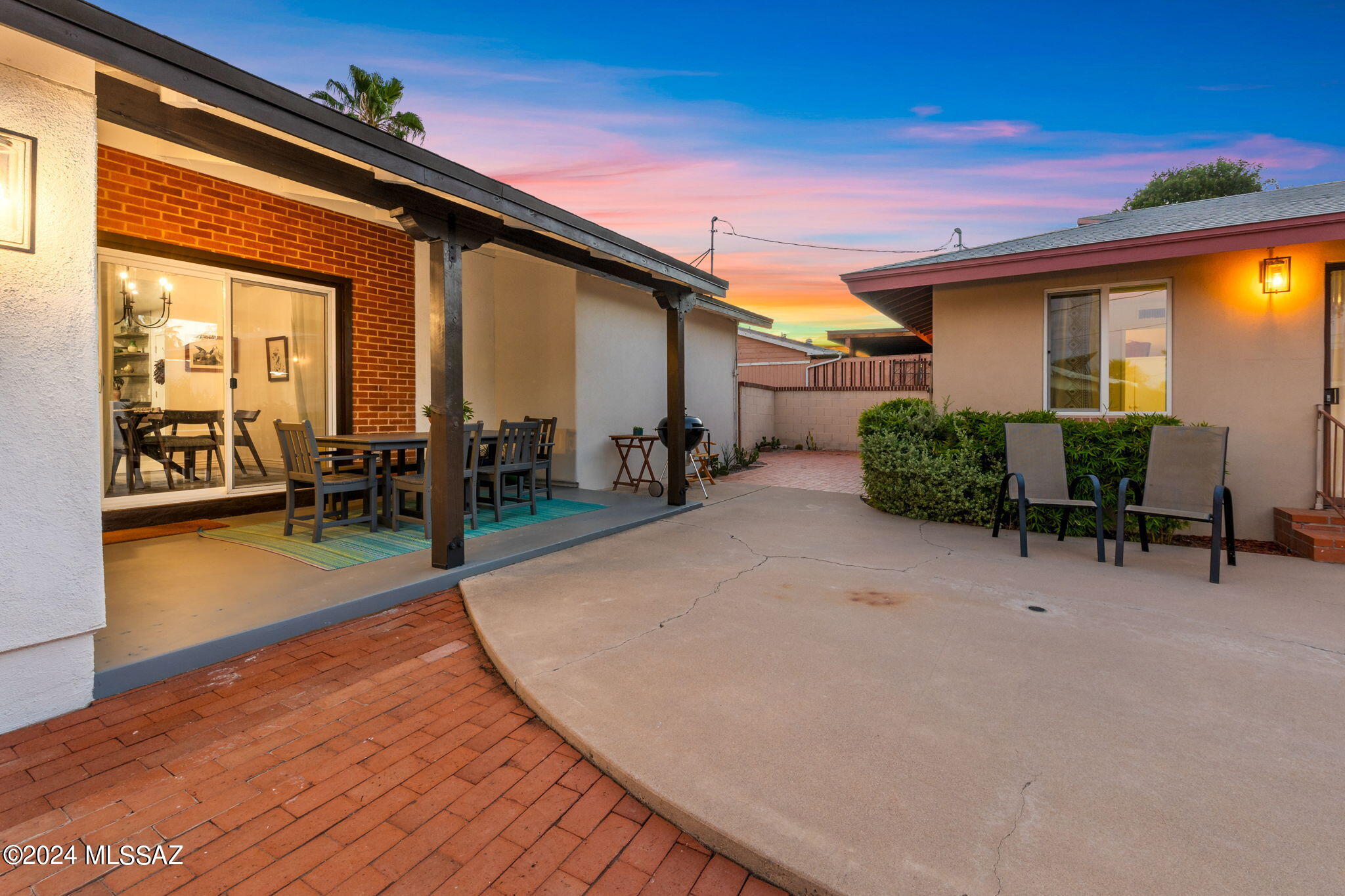 Encanto Park - Residential