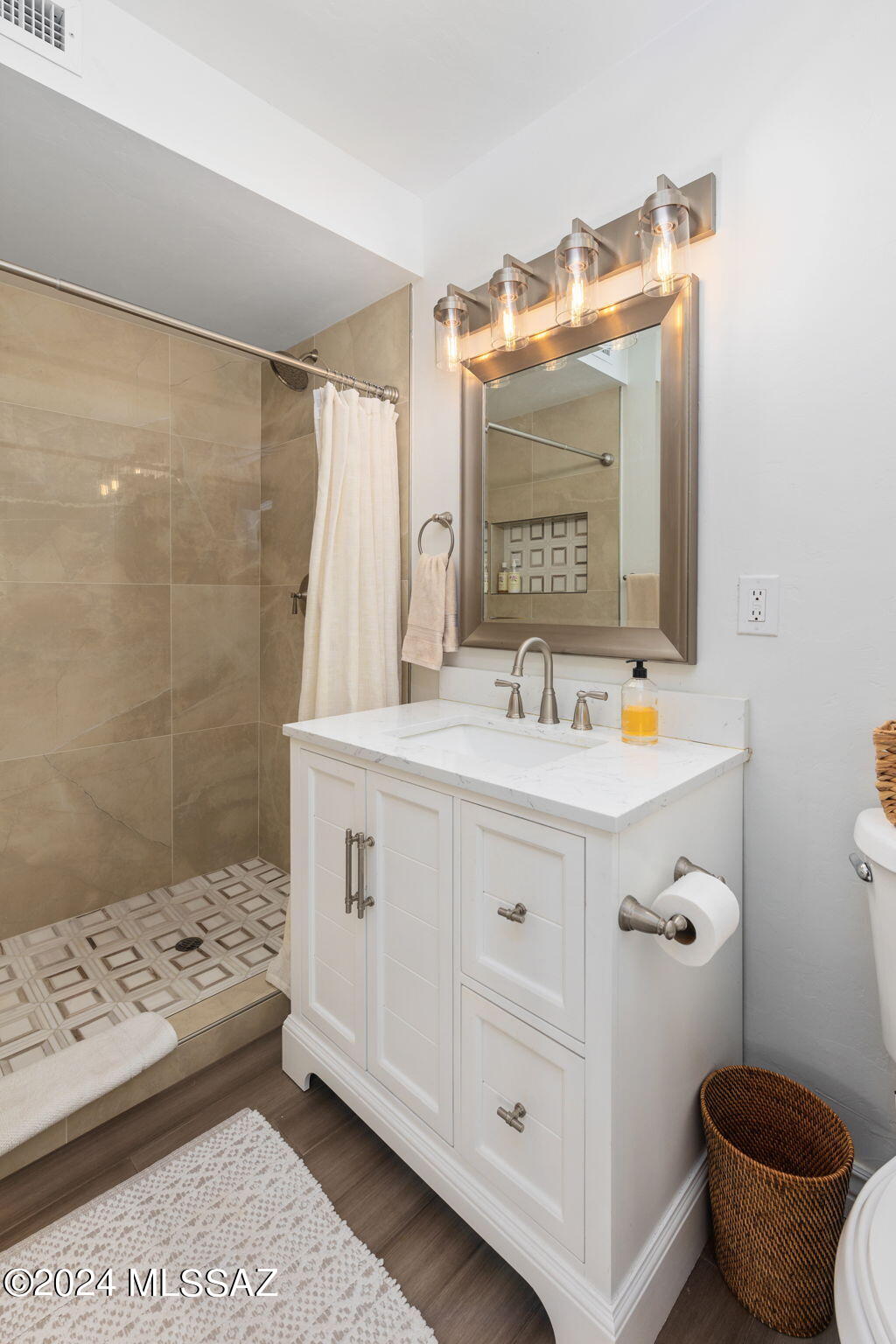 Encanto Park - Residential