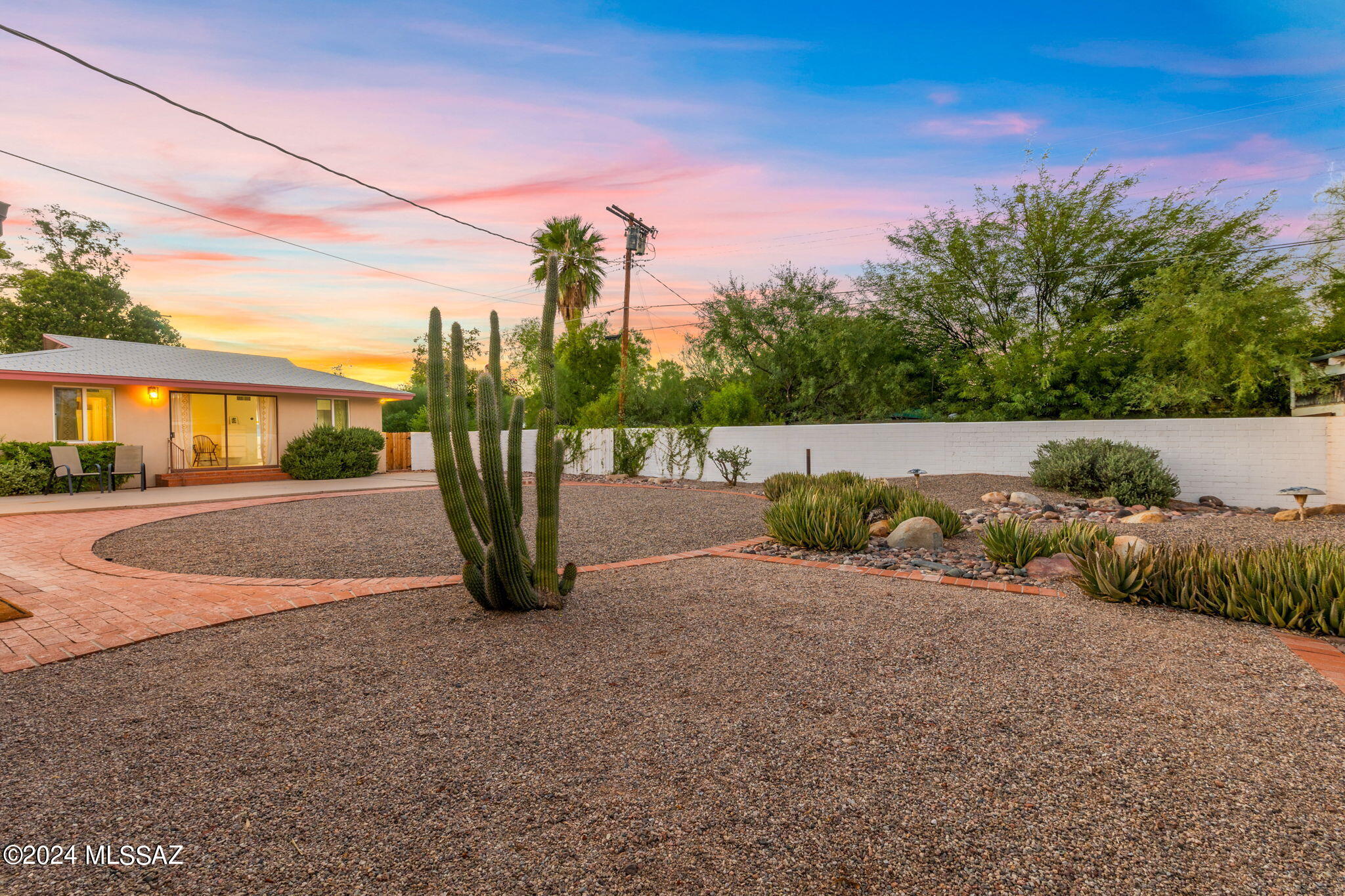 Encanto Park - Residential