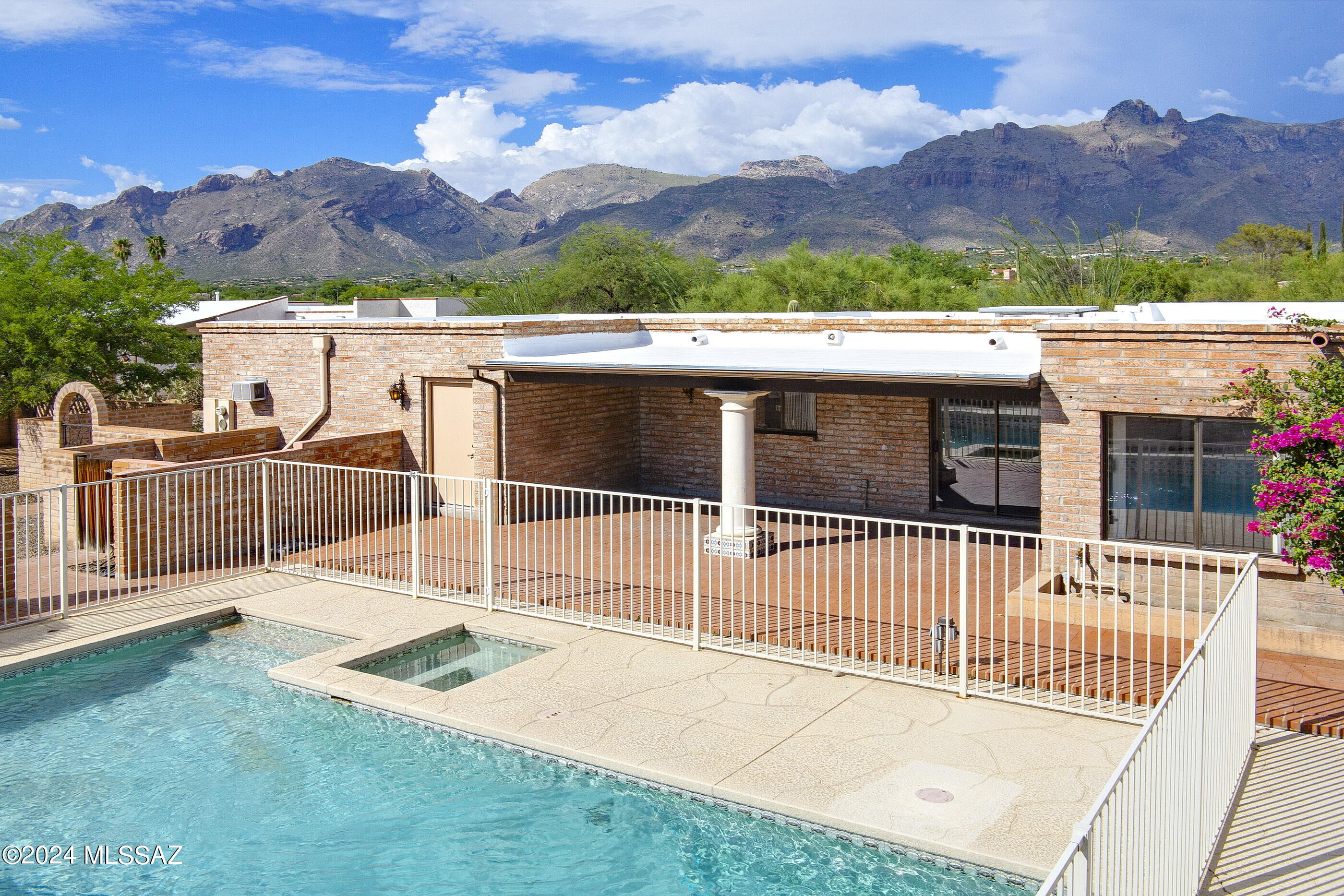 Catalina Foothills Est 8 - Residential