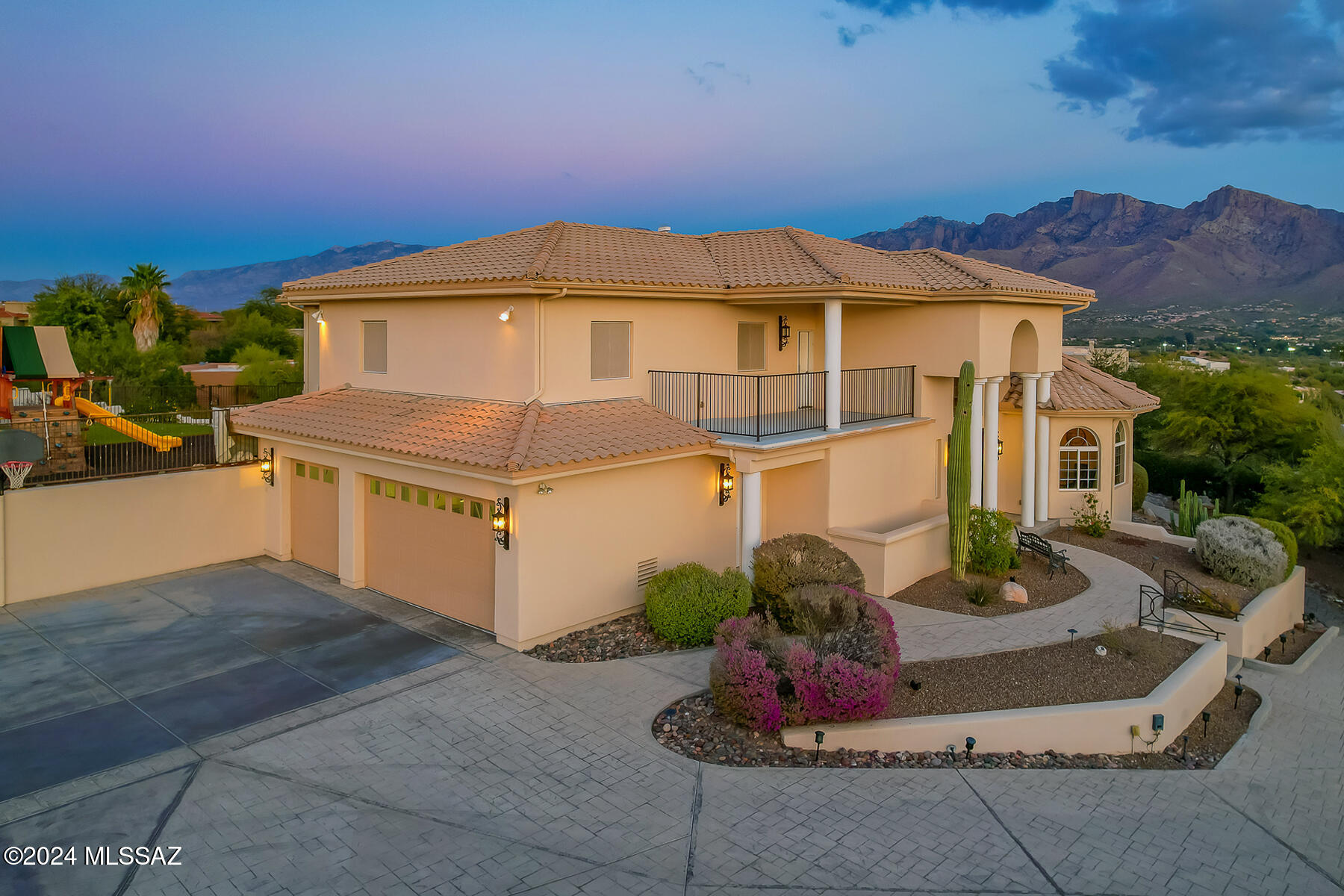 Canada Hills Est Phase ll (42-130) - Residential