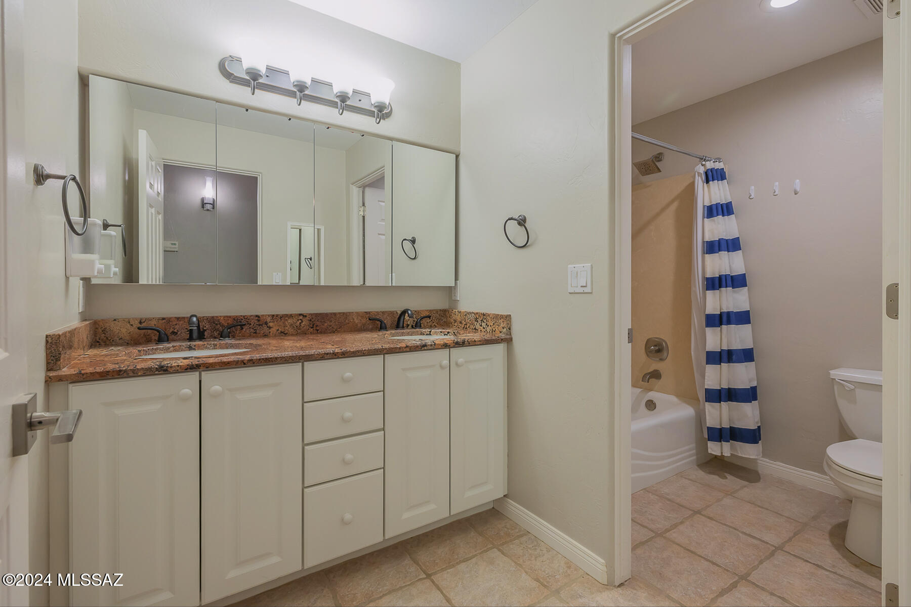 Canada Hills Est Phase ll (42-130) - Residential