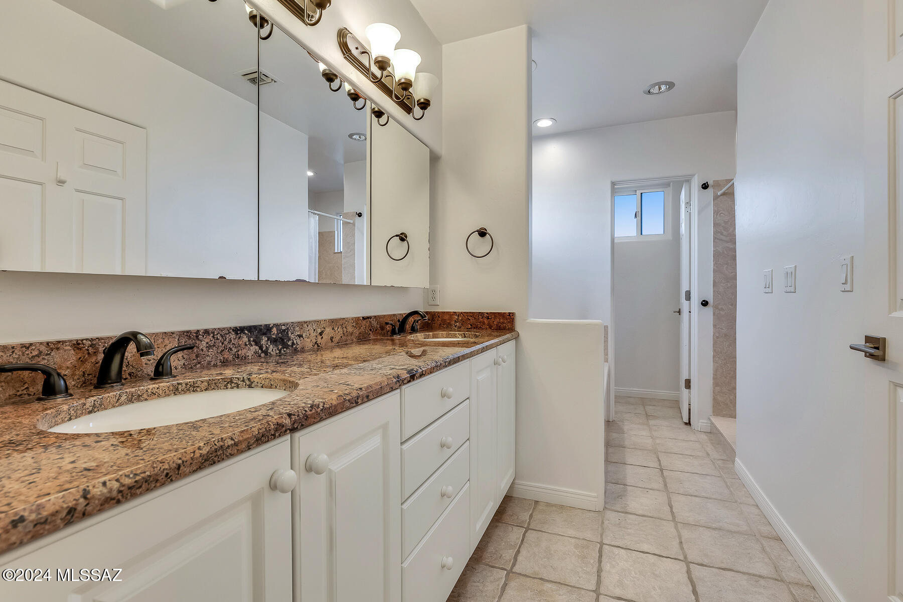 Canada Hills Est Phase ll (42-130) - Residential