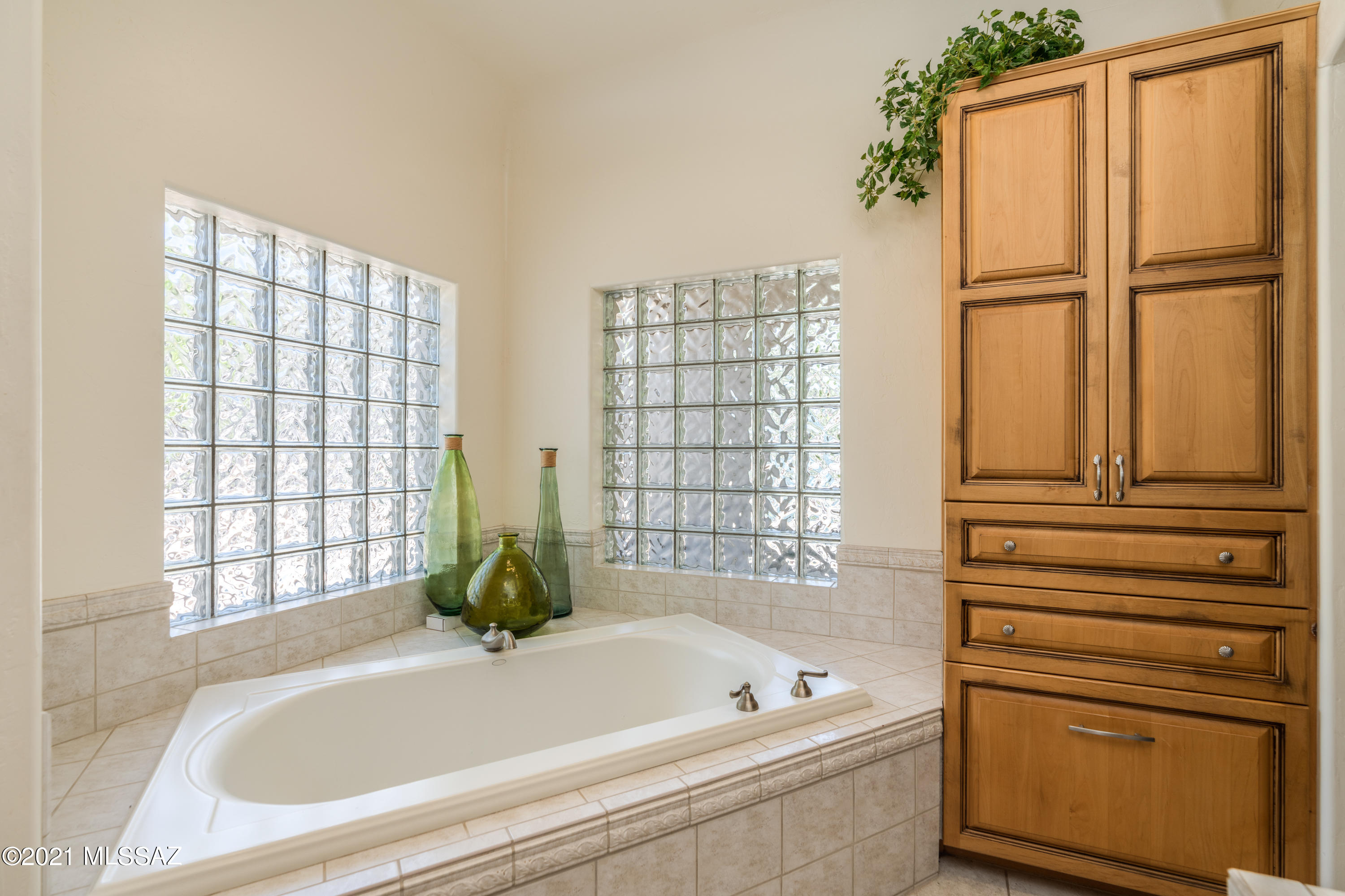 Fox Hideaway (1-45) - Residential