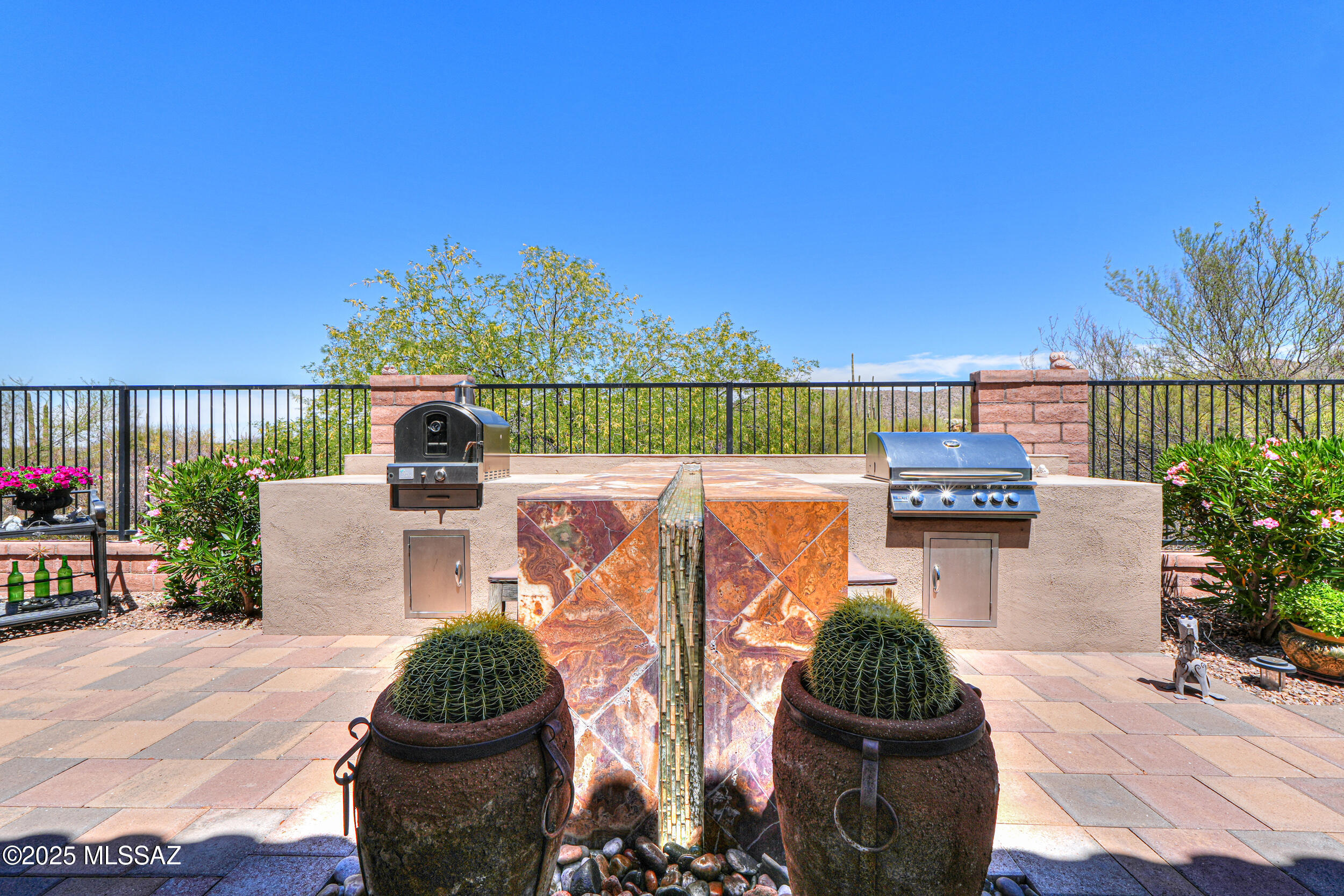 Golden Barrel Place At Dove Mountain SQ20141710079 - Residential