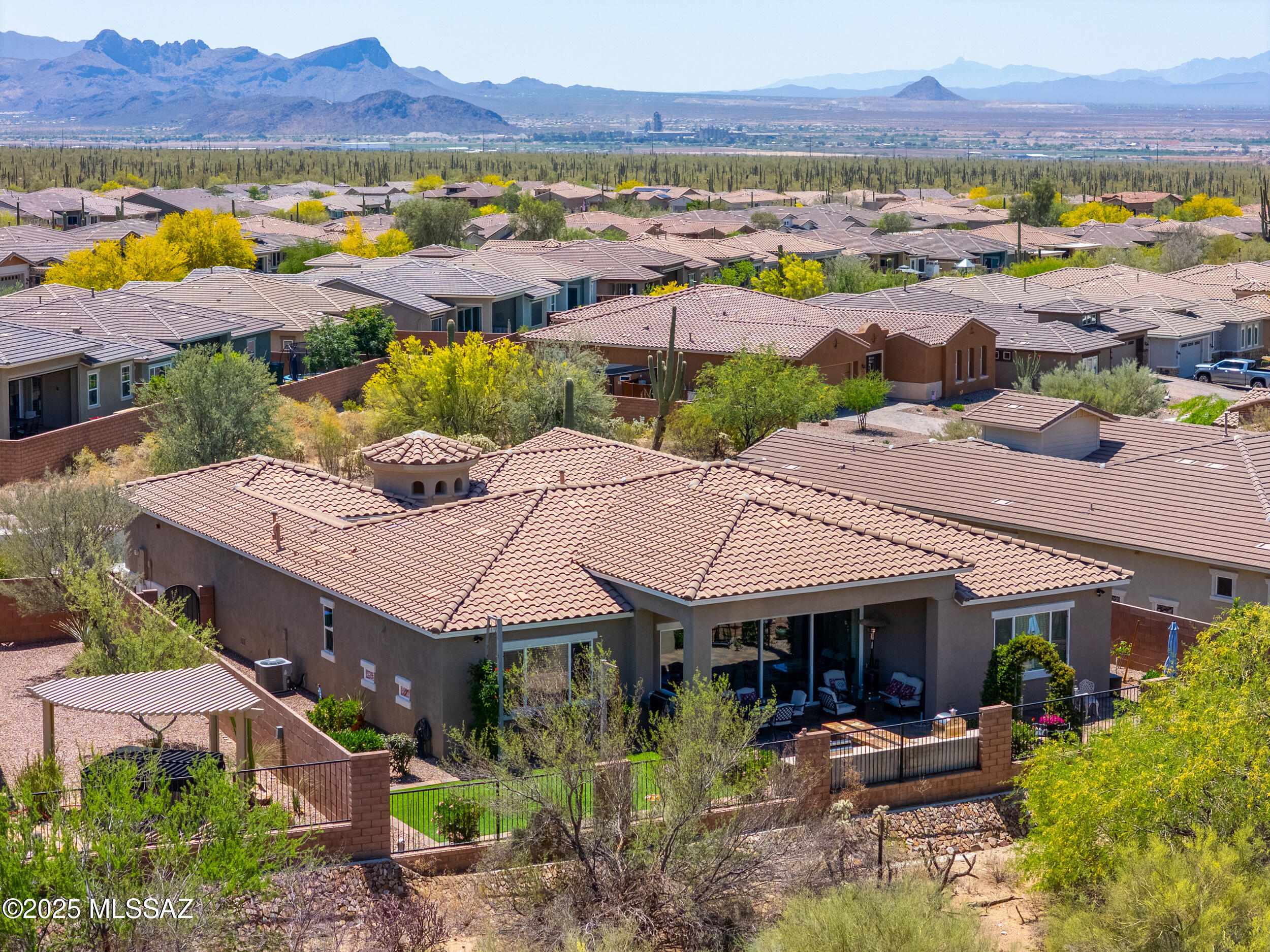 Golden Barrel Place At Dove Mountain SQ20141710079 - Residential
