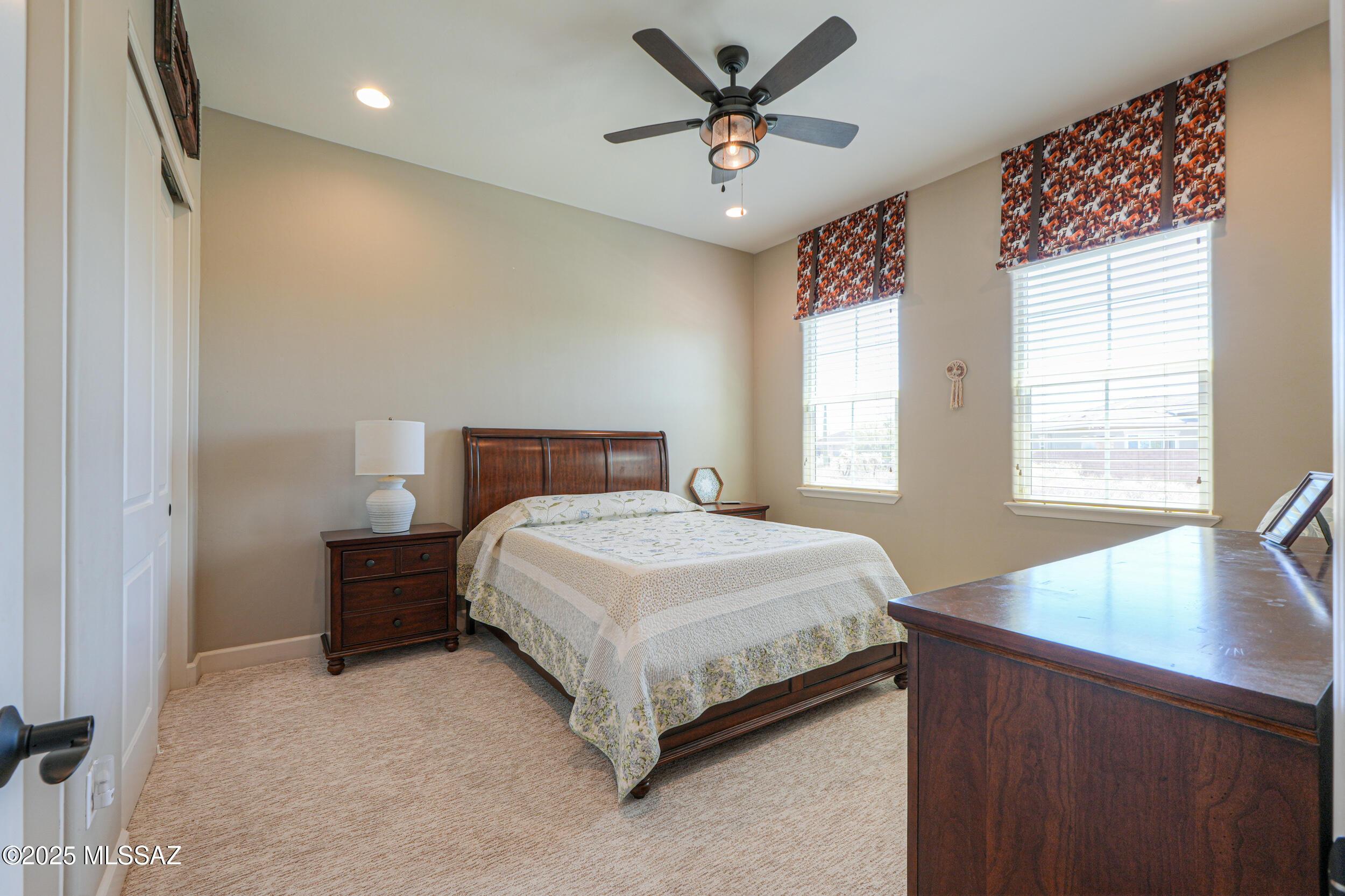 Golden Barrel Place At Dove Mountain SQ20141710079 - Residential