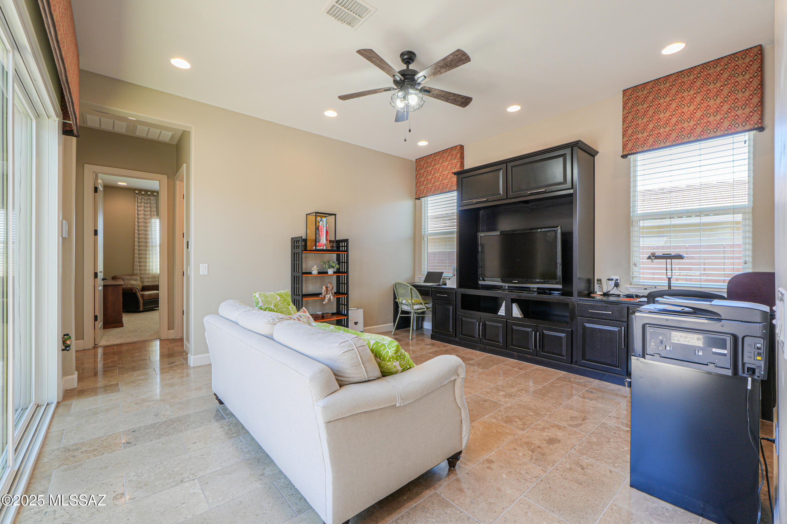 Golden Barrel Place At Dove Mountain SQ20141710079 - Residential