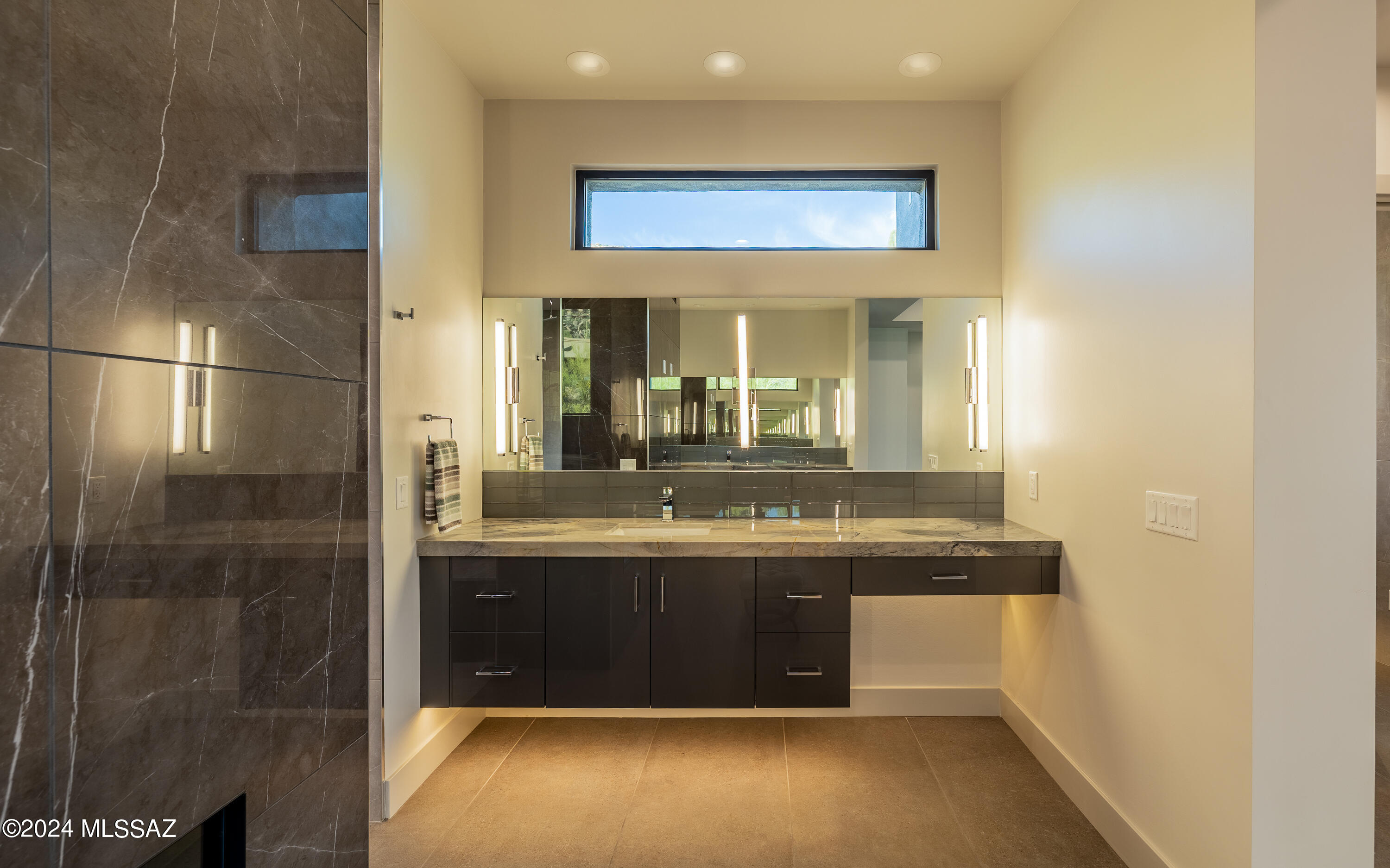 Canyon Pass At Dove Mountain - Residential