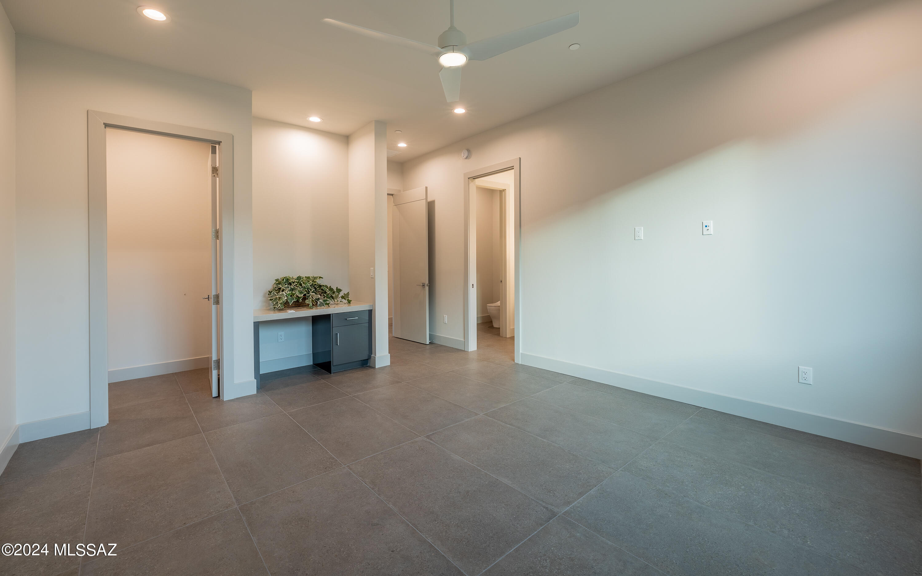 Canyon Pass At Dove Mountain - Residential