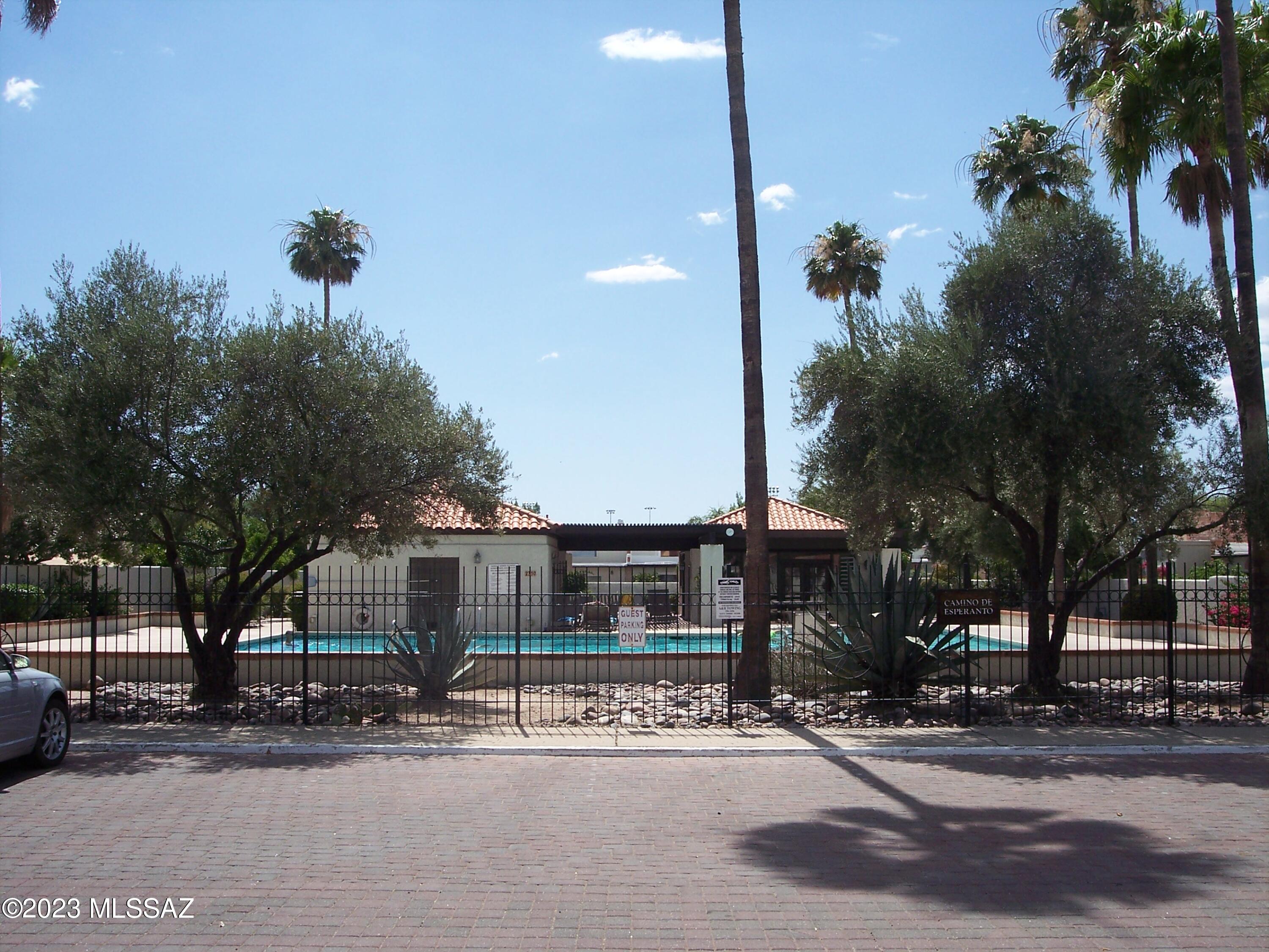 Tanque Verde Est Townhouses - Residential Lease