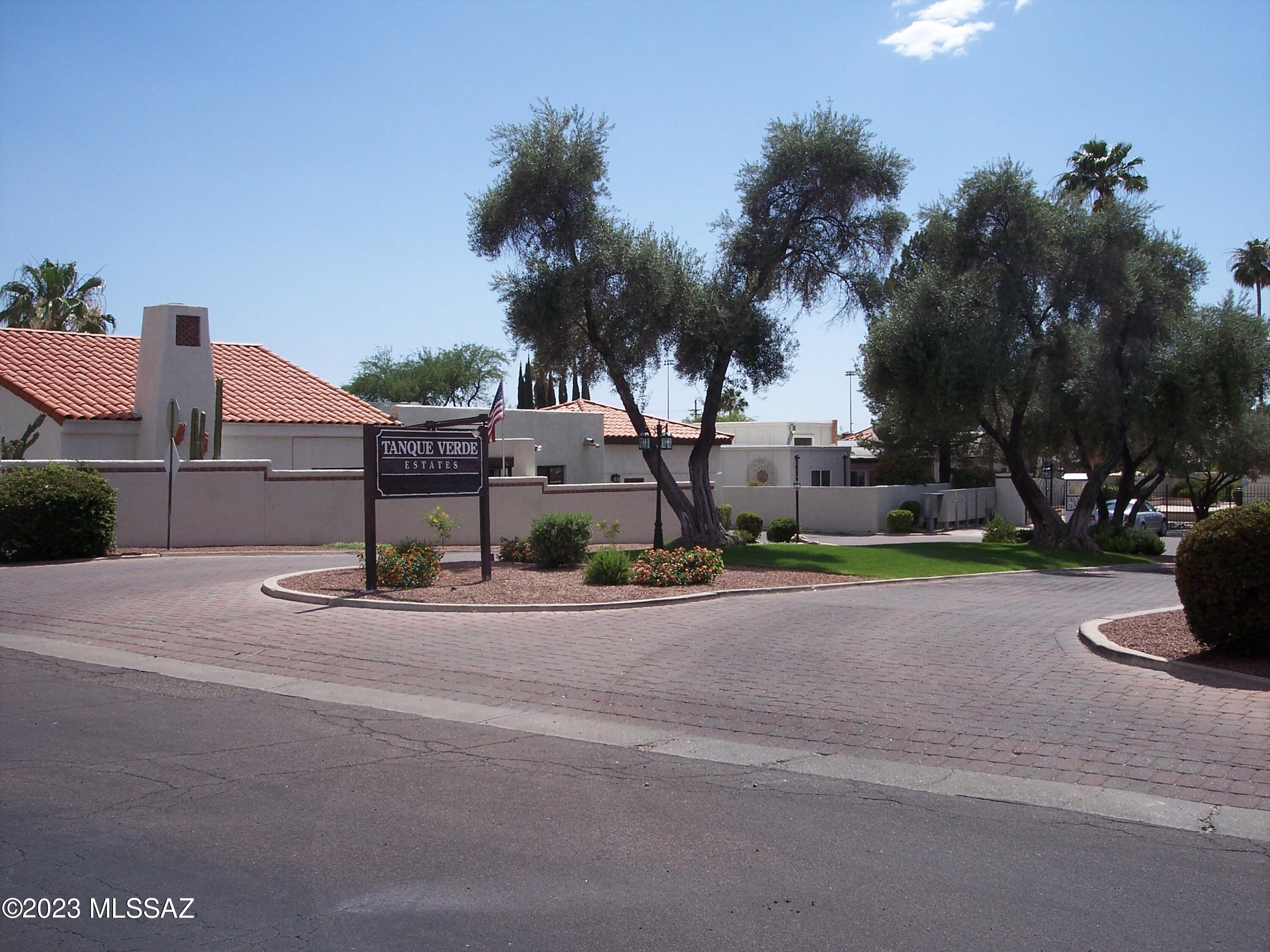 Tanque Verde Est Townhouses - Residential Lease