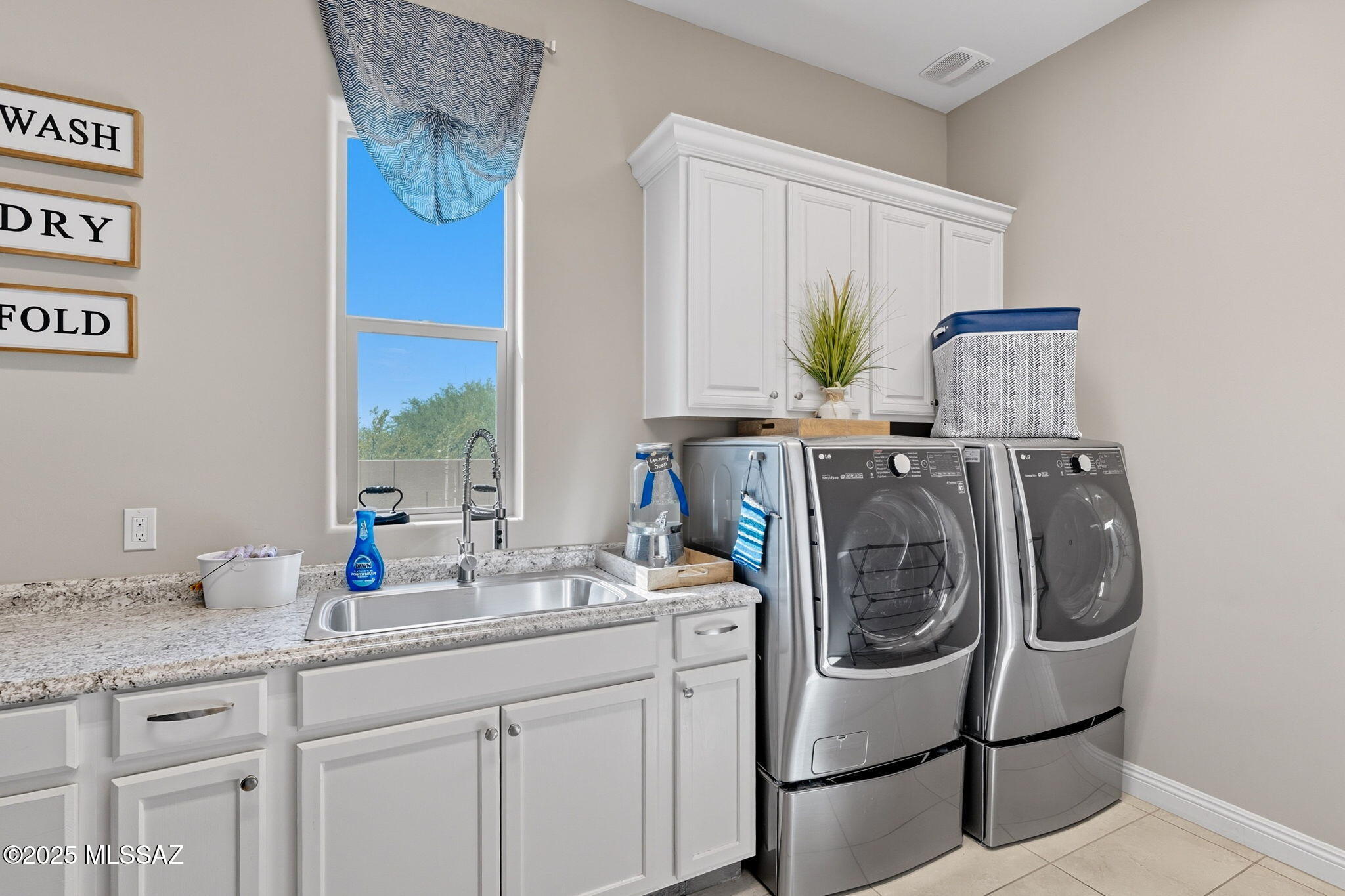 Molino Canyon Estates 1-11 - Residential