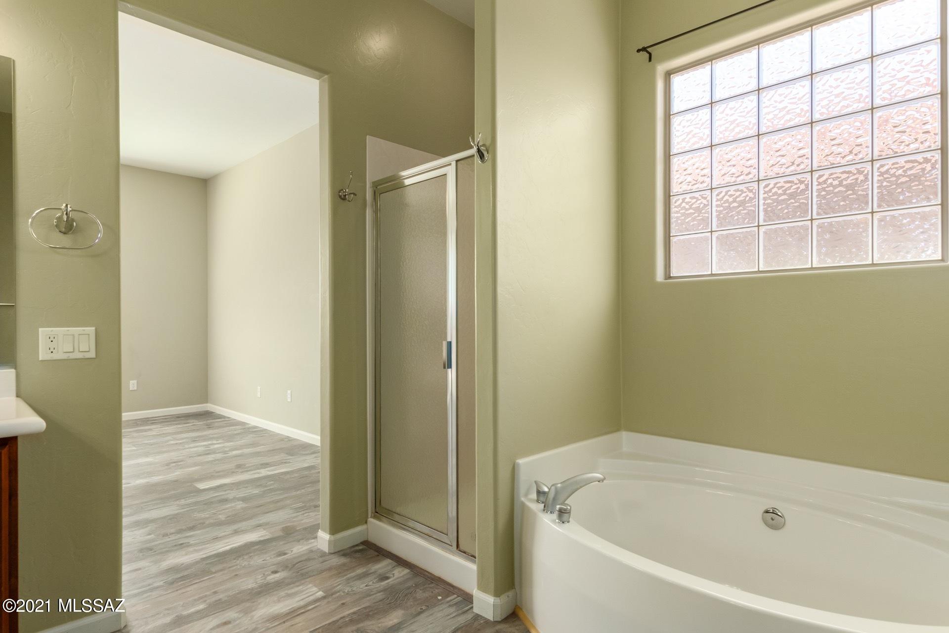 Rancho Del Lago (BLK42) - Residential
