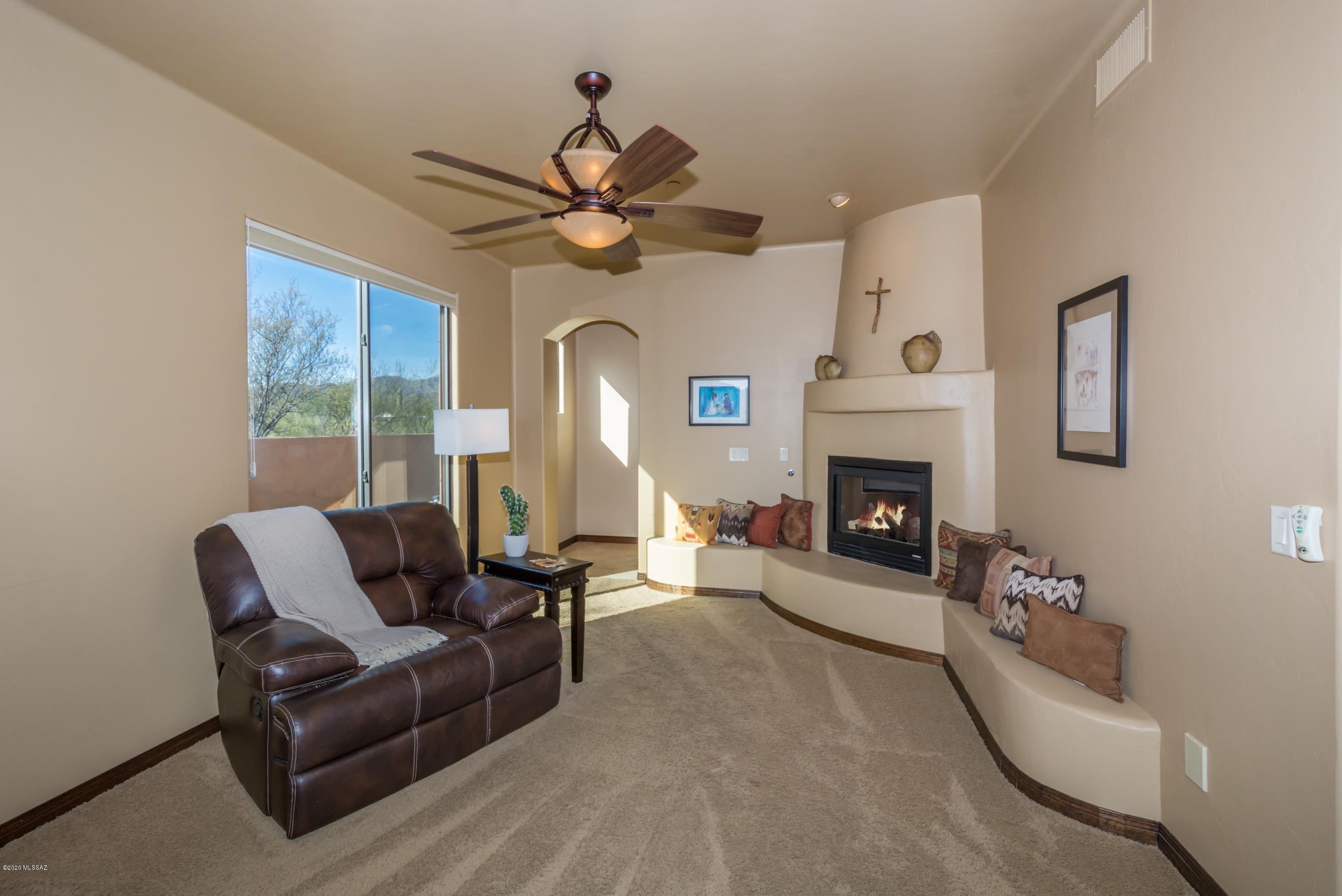 Honey Bee Ridge(The Estates At) - Residential