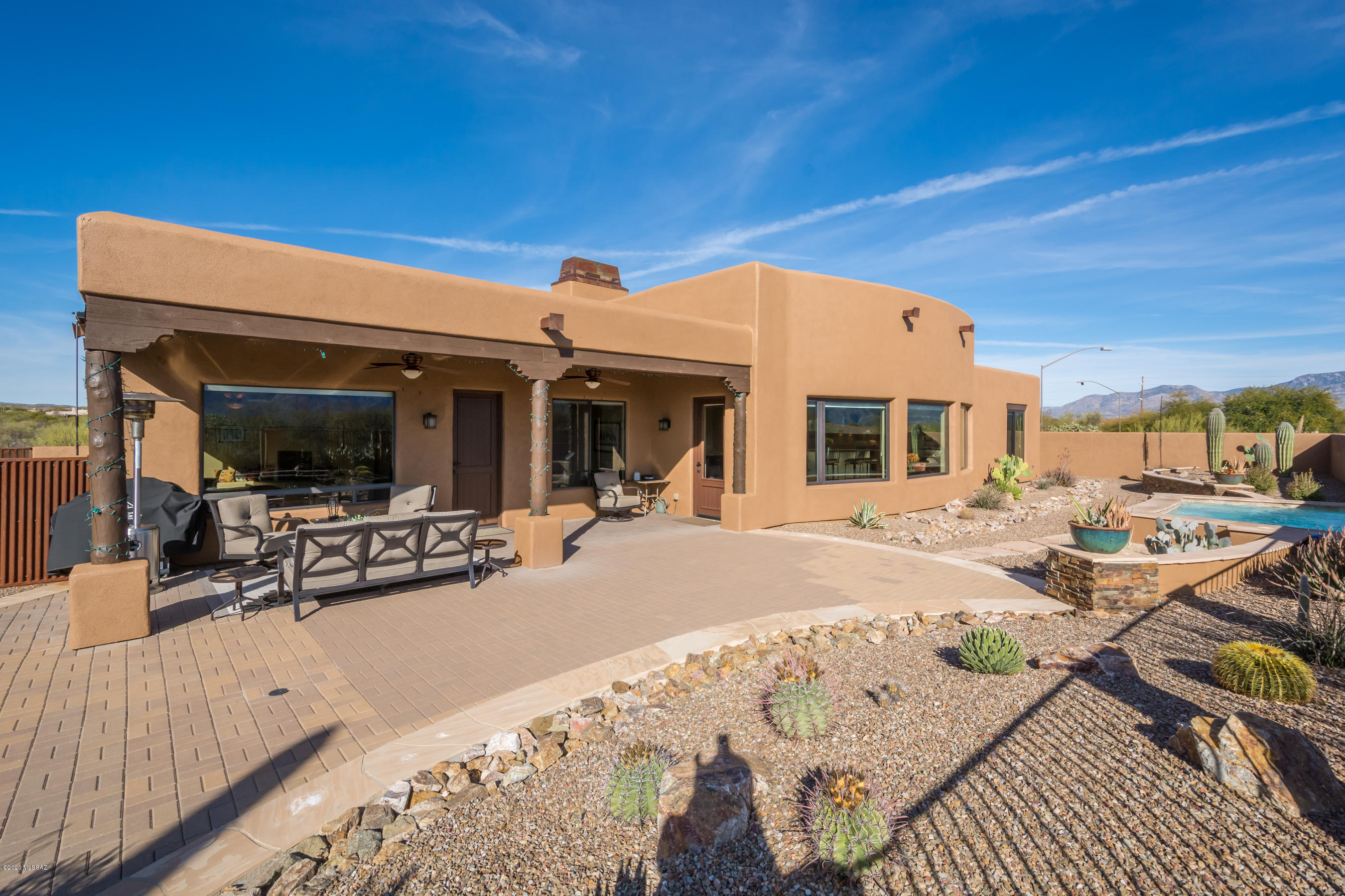 Honey Bee Ridge(The Estates At) - Residential