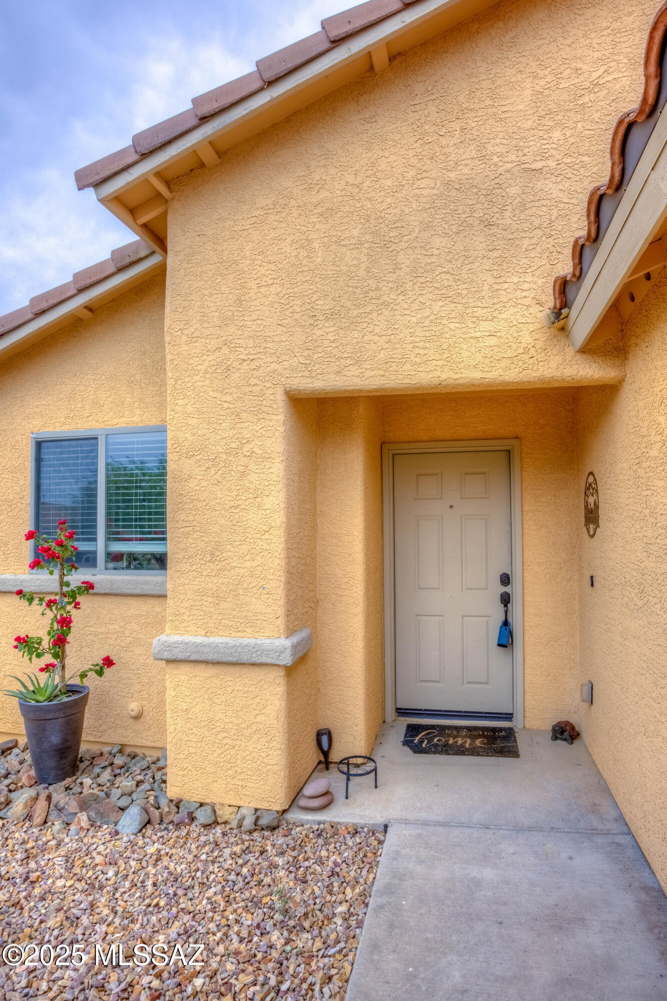 62 W James Wade Place