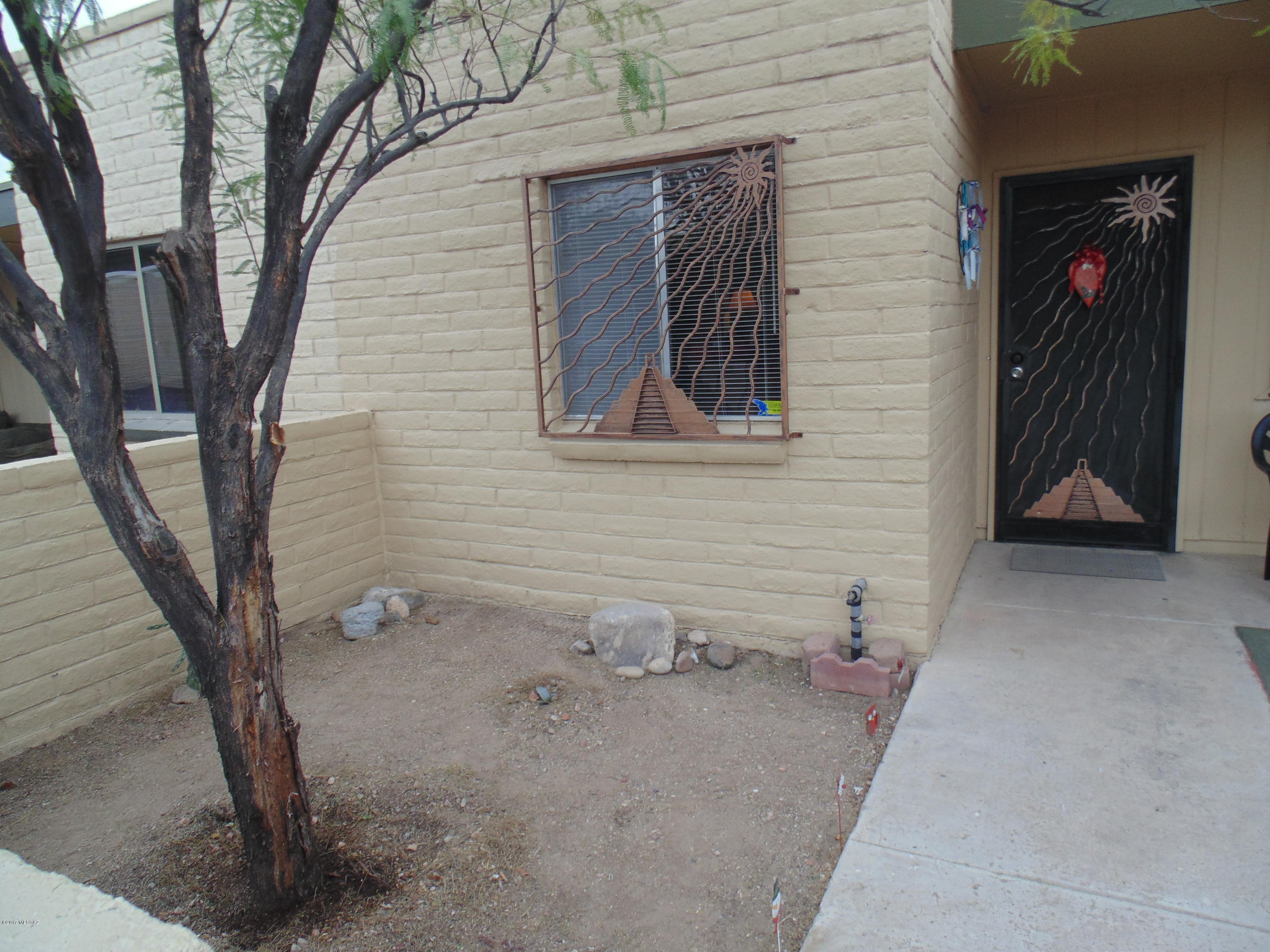 Kennedy Park Twnhss (1-125) - Residential
