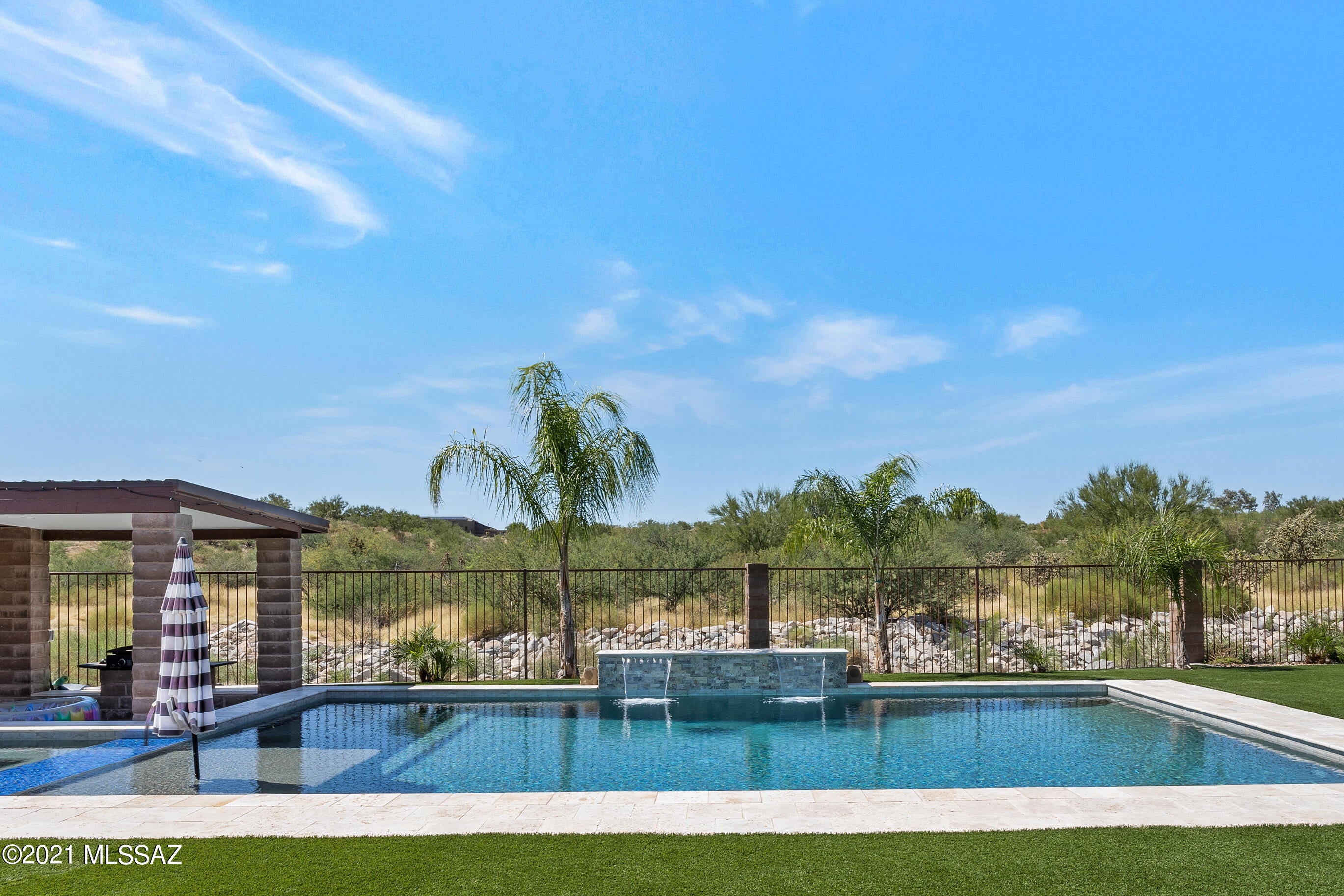 Sanctuary At Silverhawke - Residential