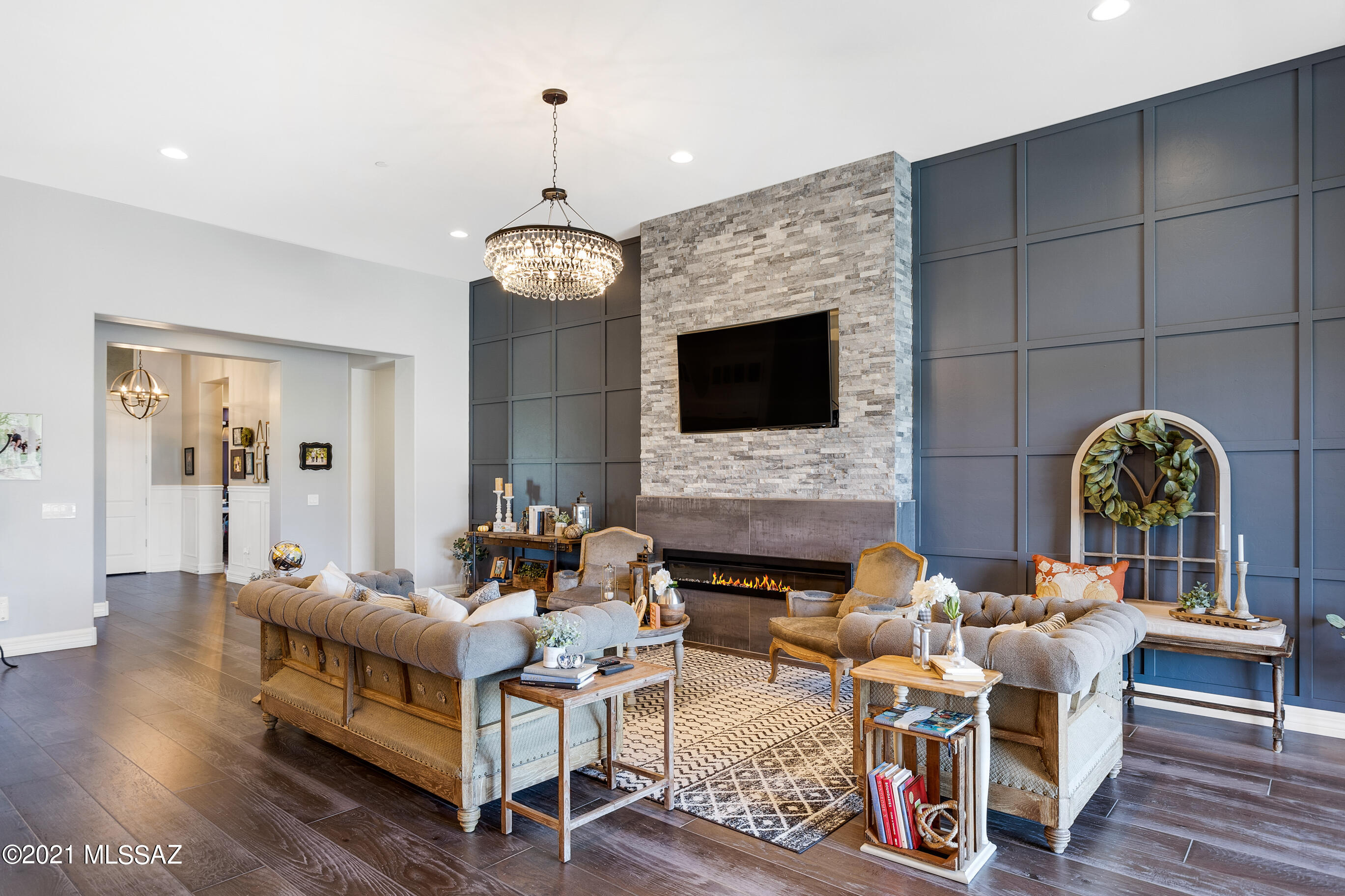 Sanctuary At Silverhawke - Residential