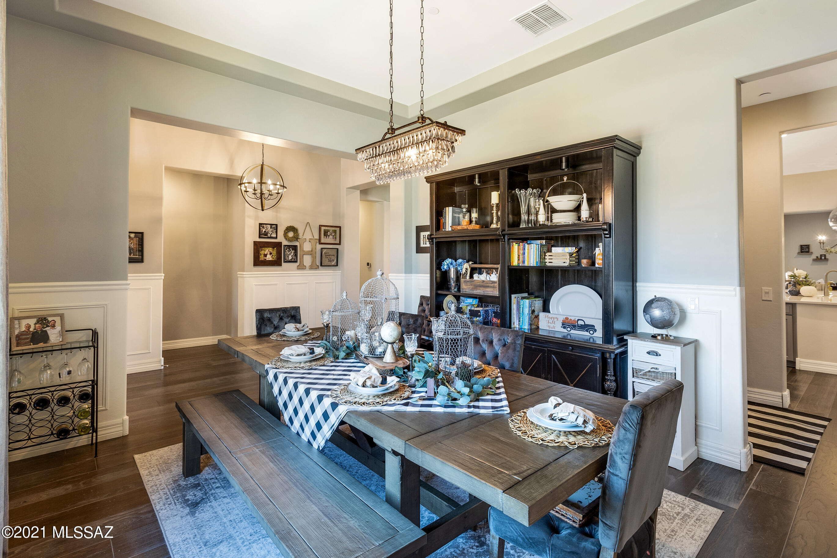 Sanctuary At Silverhawke - Residential