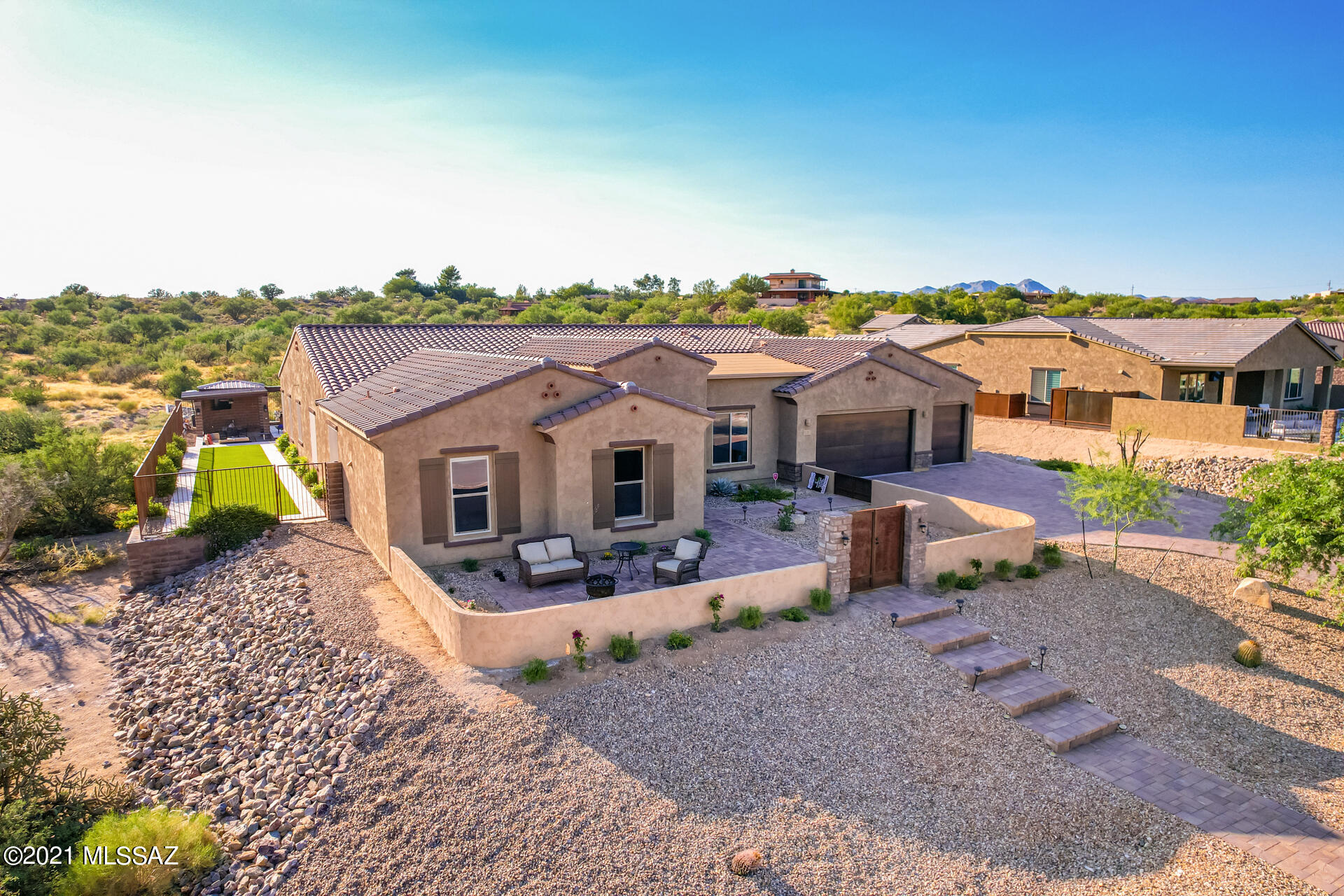 Sanctuary At Silverhawke - Residential