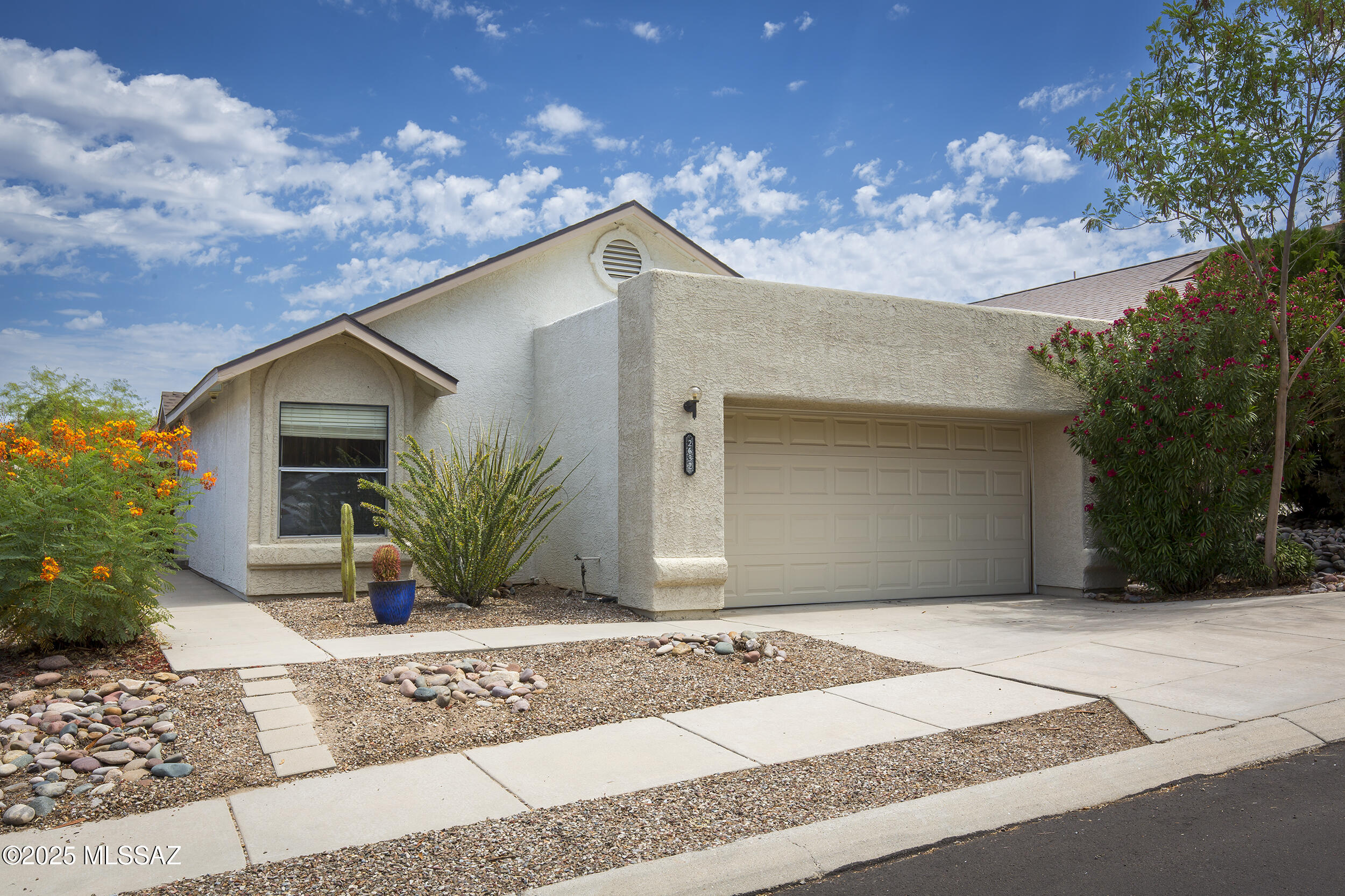 2632 W Aiden Street
