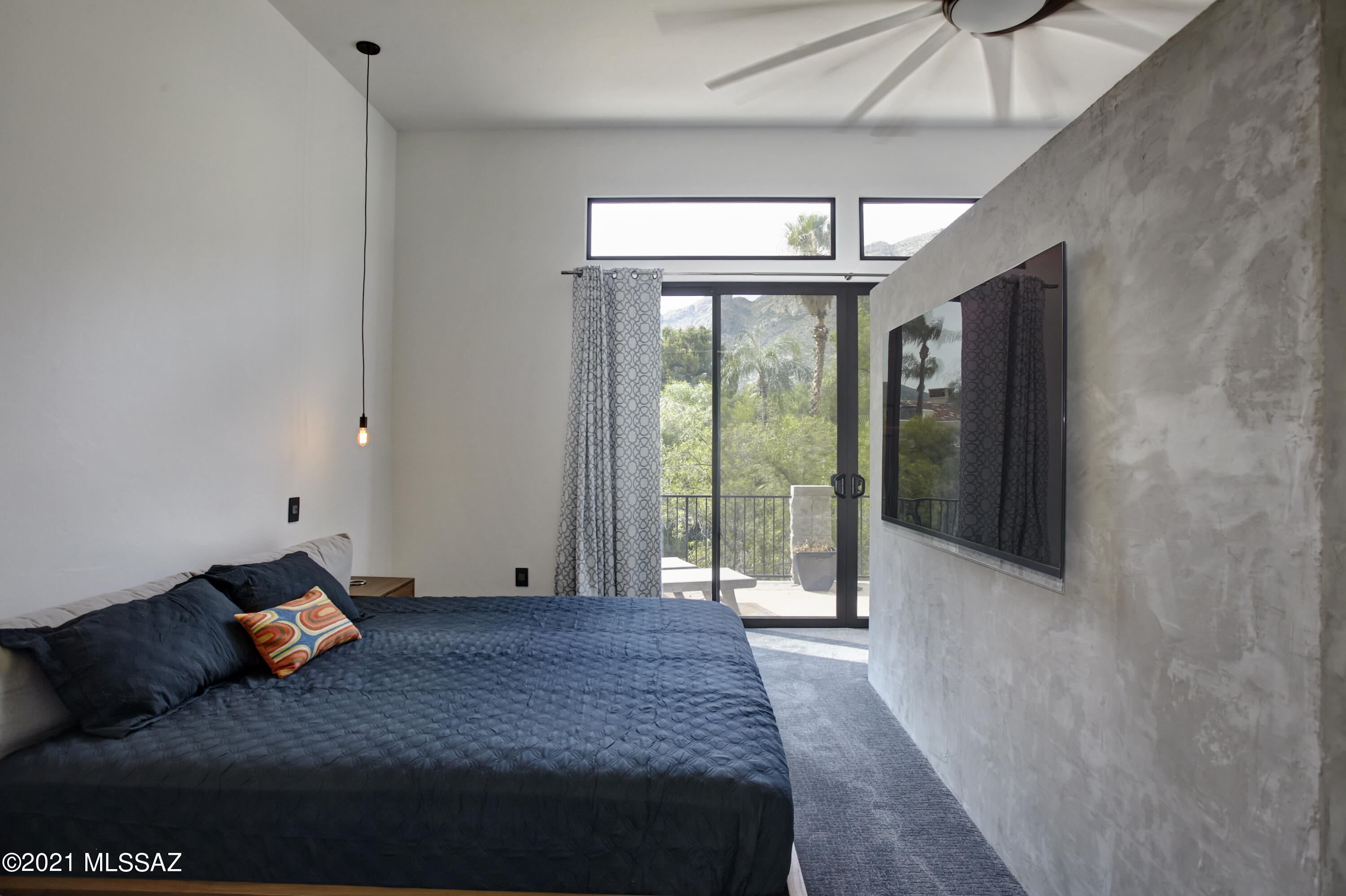 El Diamante II (1-40) - Residential