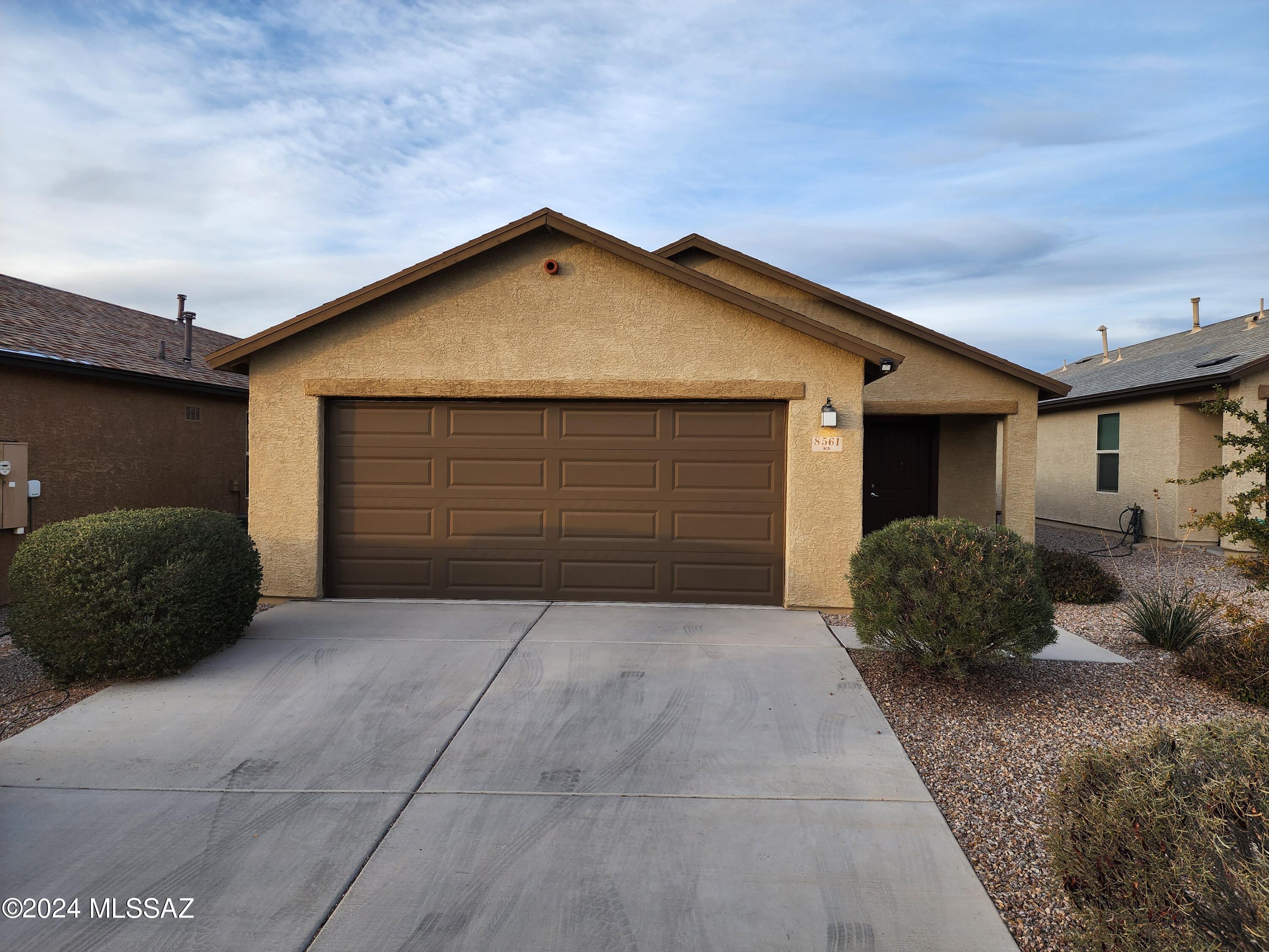 Arroyo Reserve - Residential