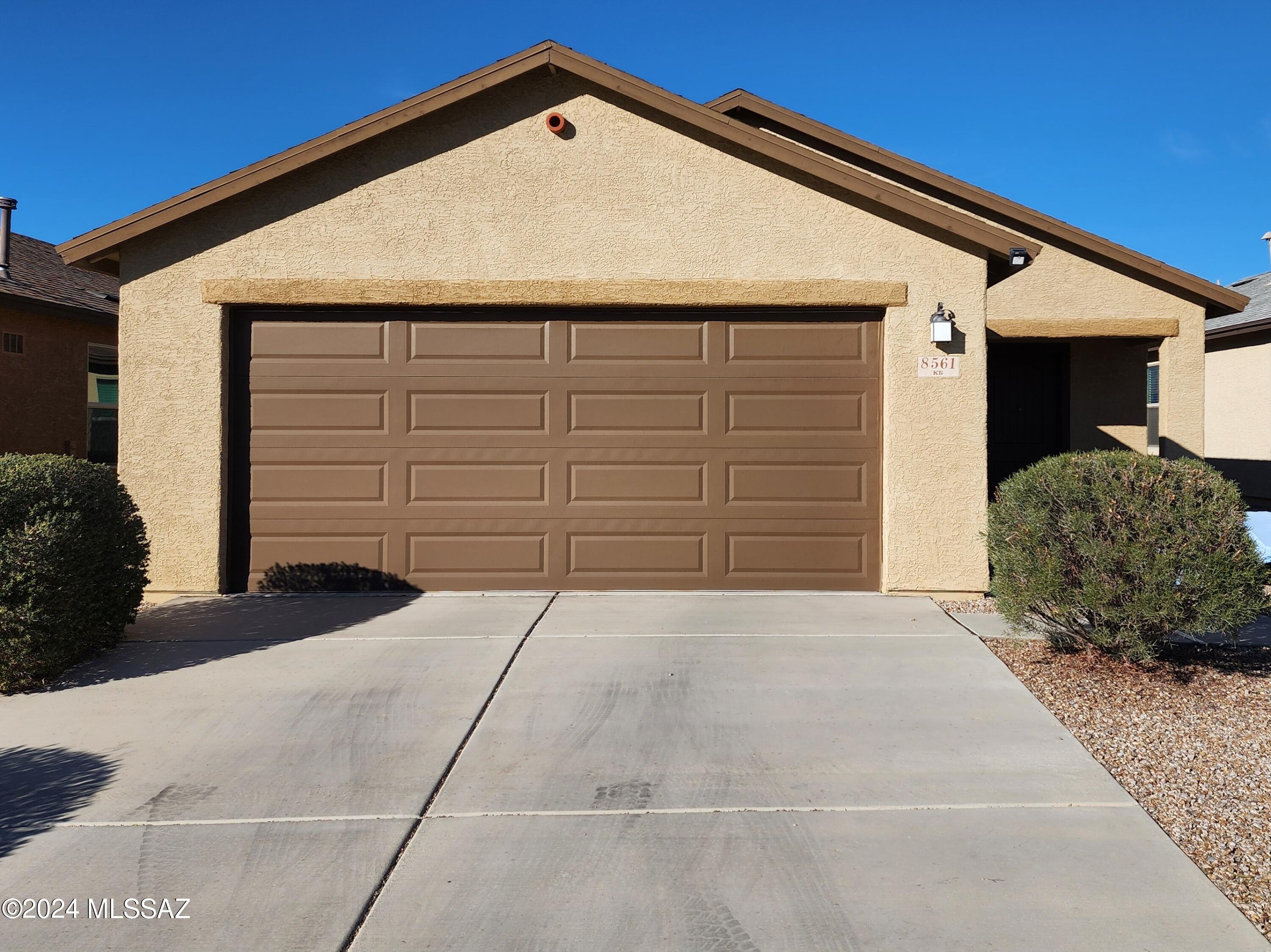 Arroyo Reserve - Residential