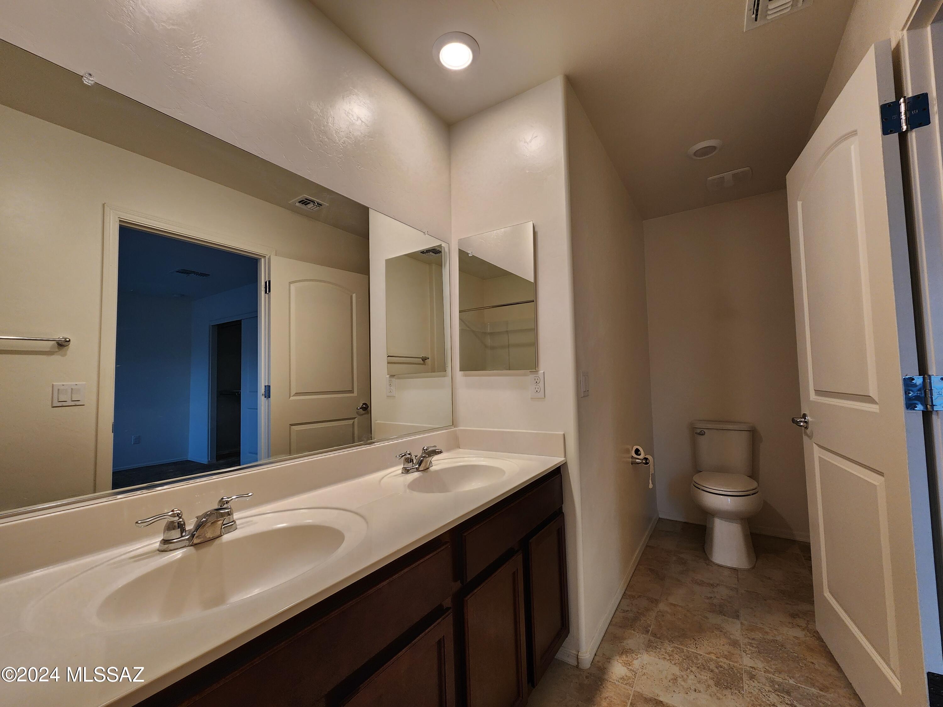 Arroyo Reserve - Residential