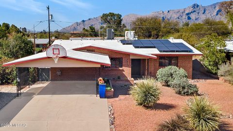 2241 E La Madera Drive, Tucson, AZ 85719 - MLS#: 22510488
