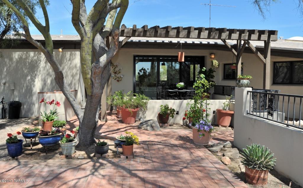 Catalina Foothills Estates NO. 3 - Residential
