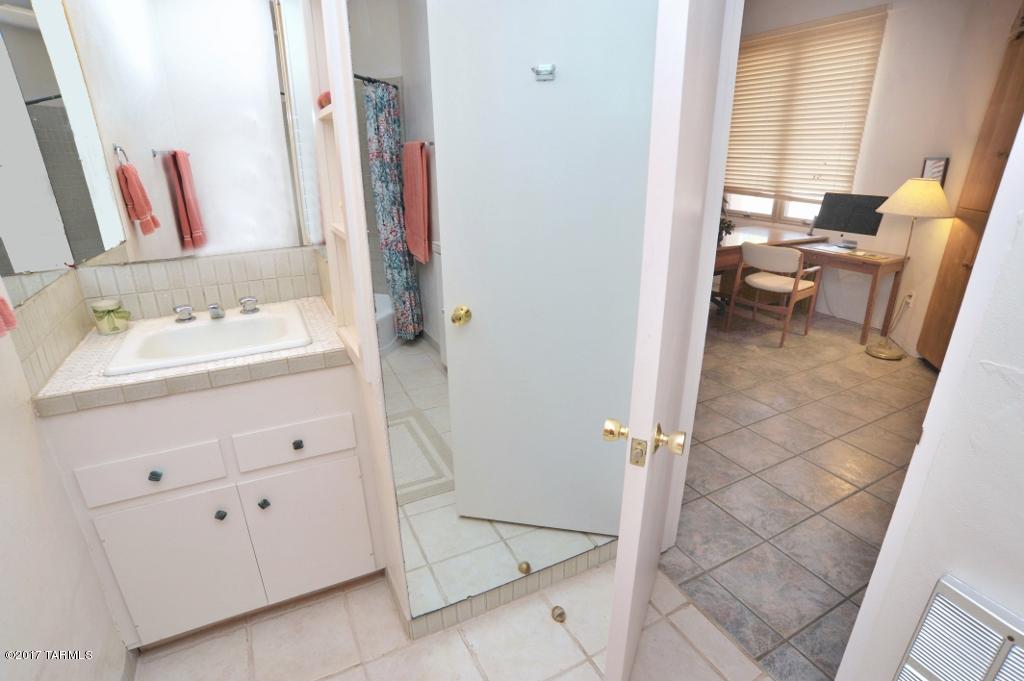 Catalina Foothills Estates NO. 3 - Residential