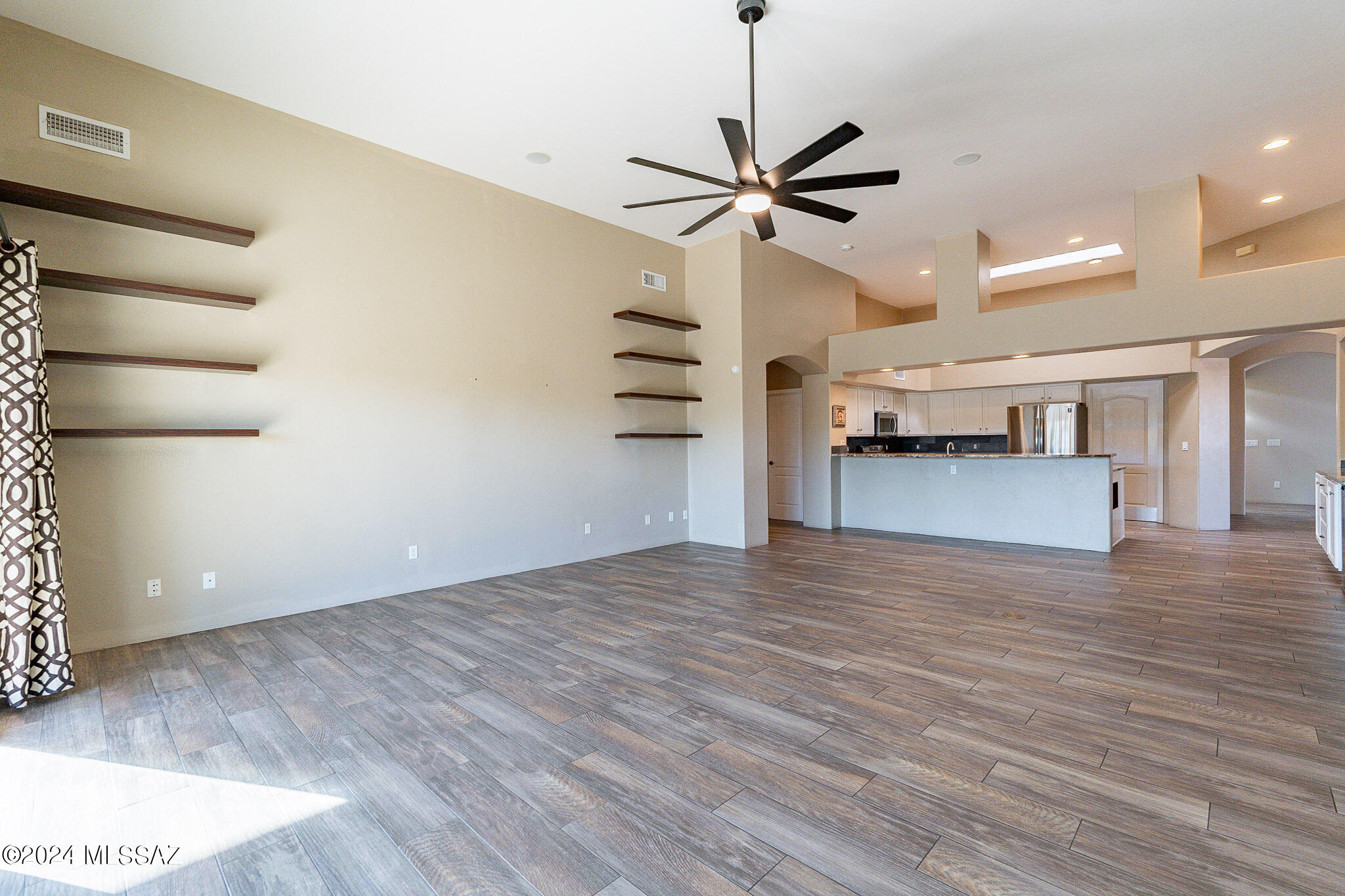 Montage Vista (1-29) - Residential