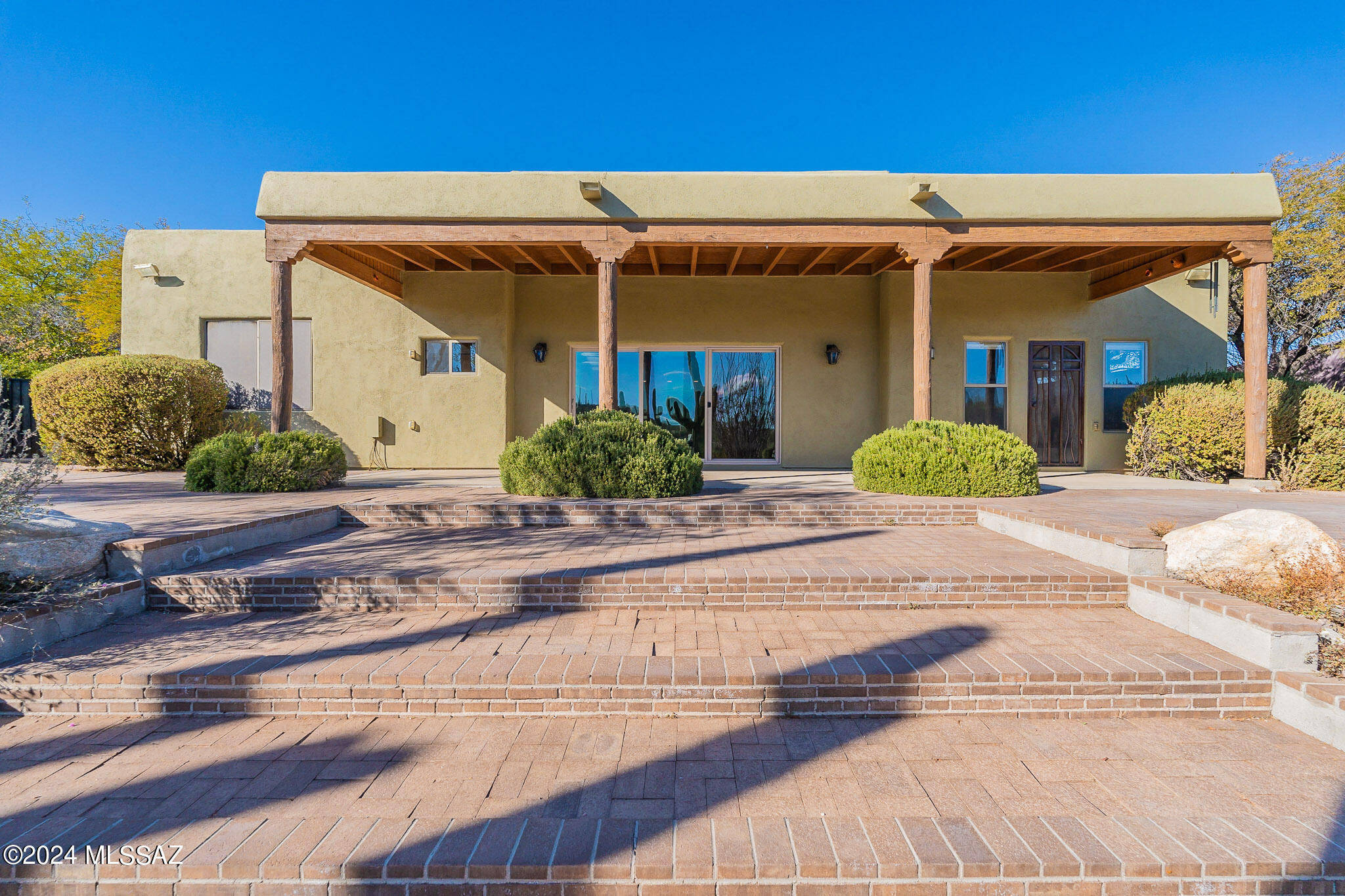 Montage Vista (1-29) - Residential