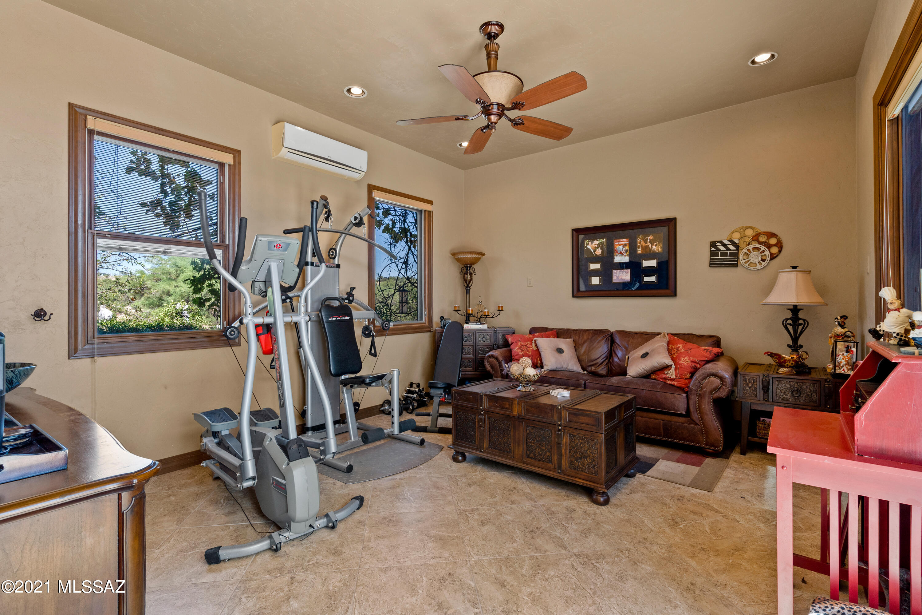Monte Del Oro (1-187) - Residential