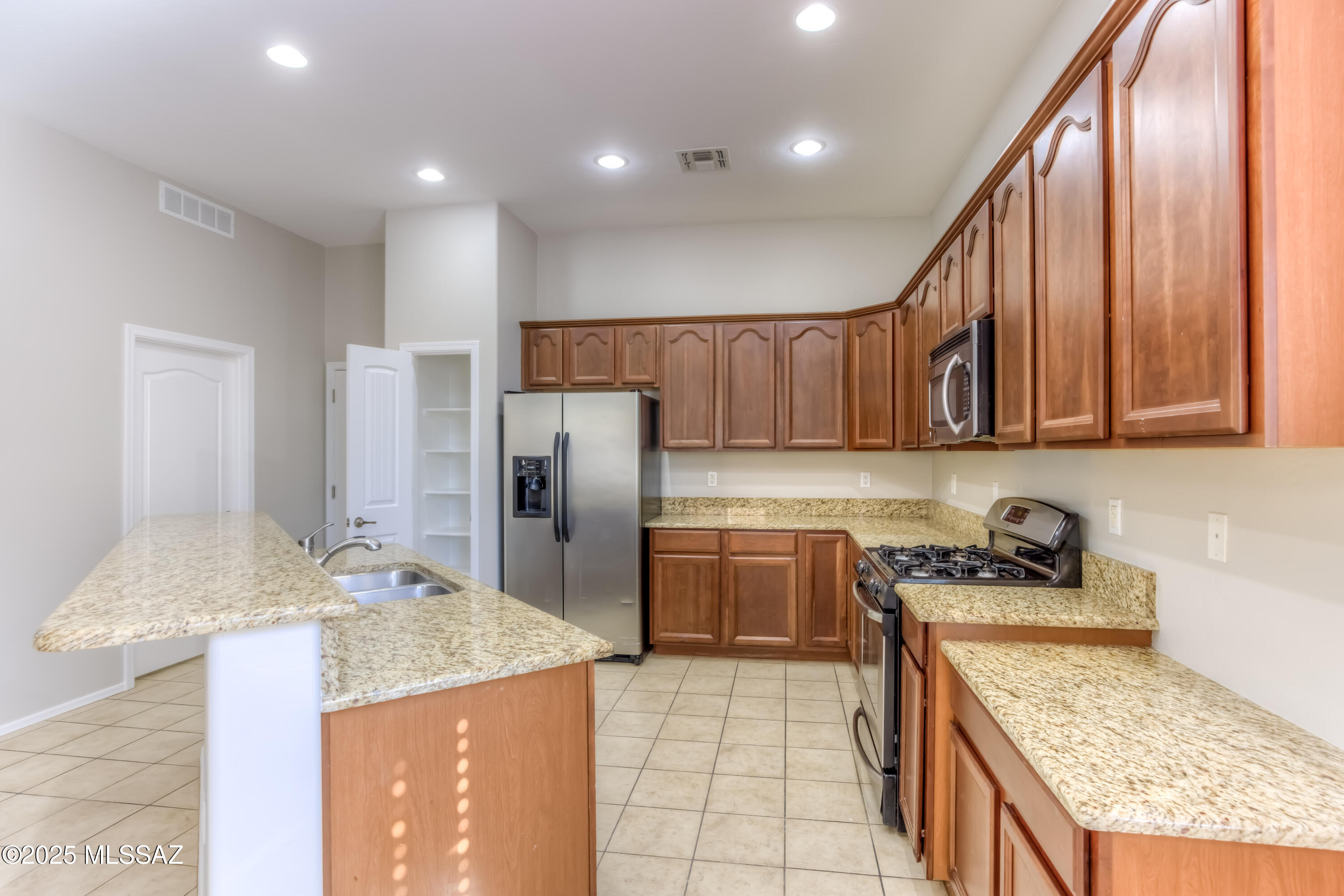 Star Valley Blk. 2 (212) - Residential