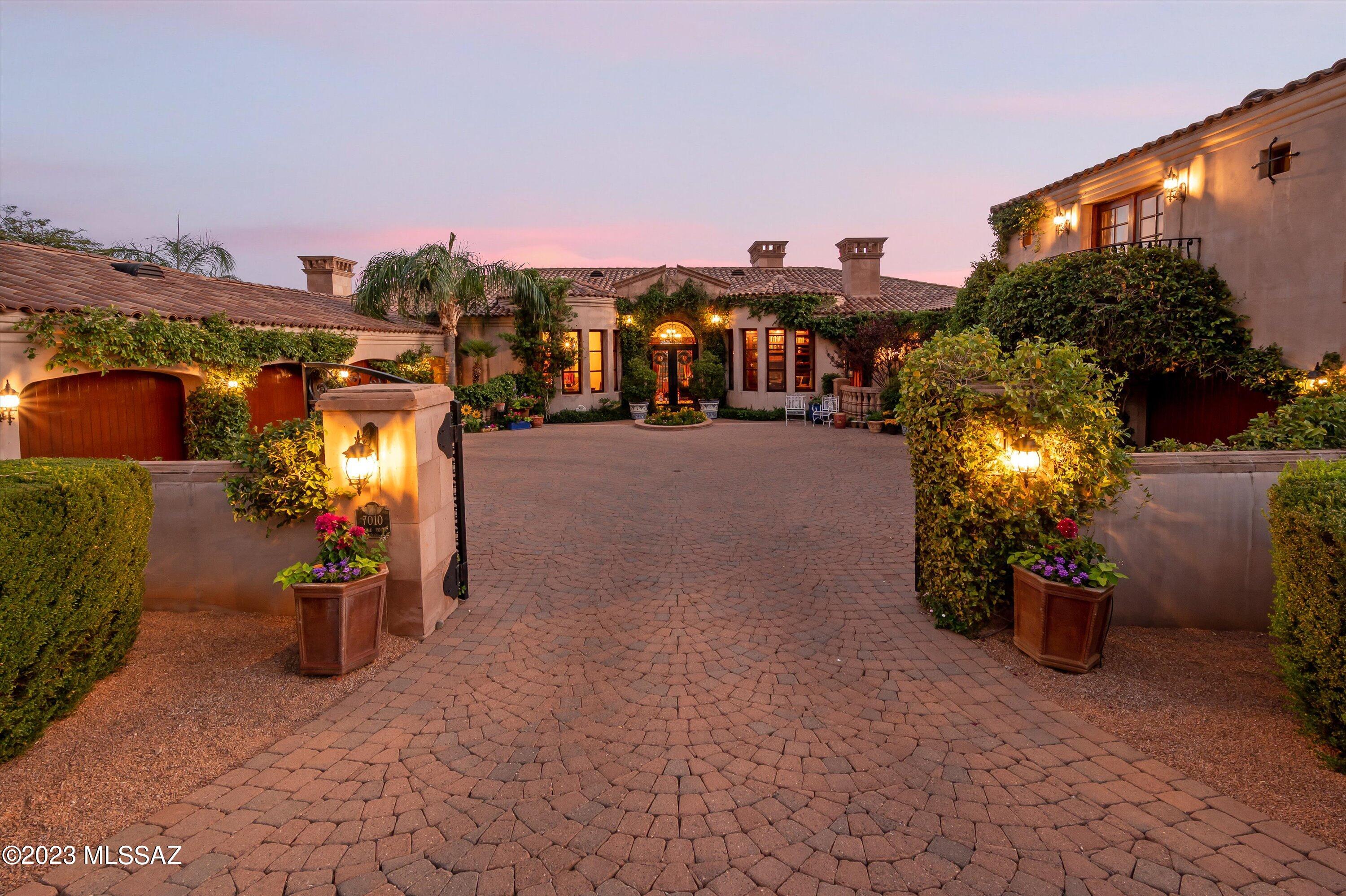 Ventana Canyon Mountain Estate (1-73) - Residential