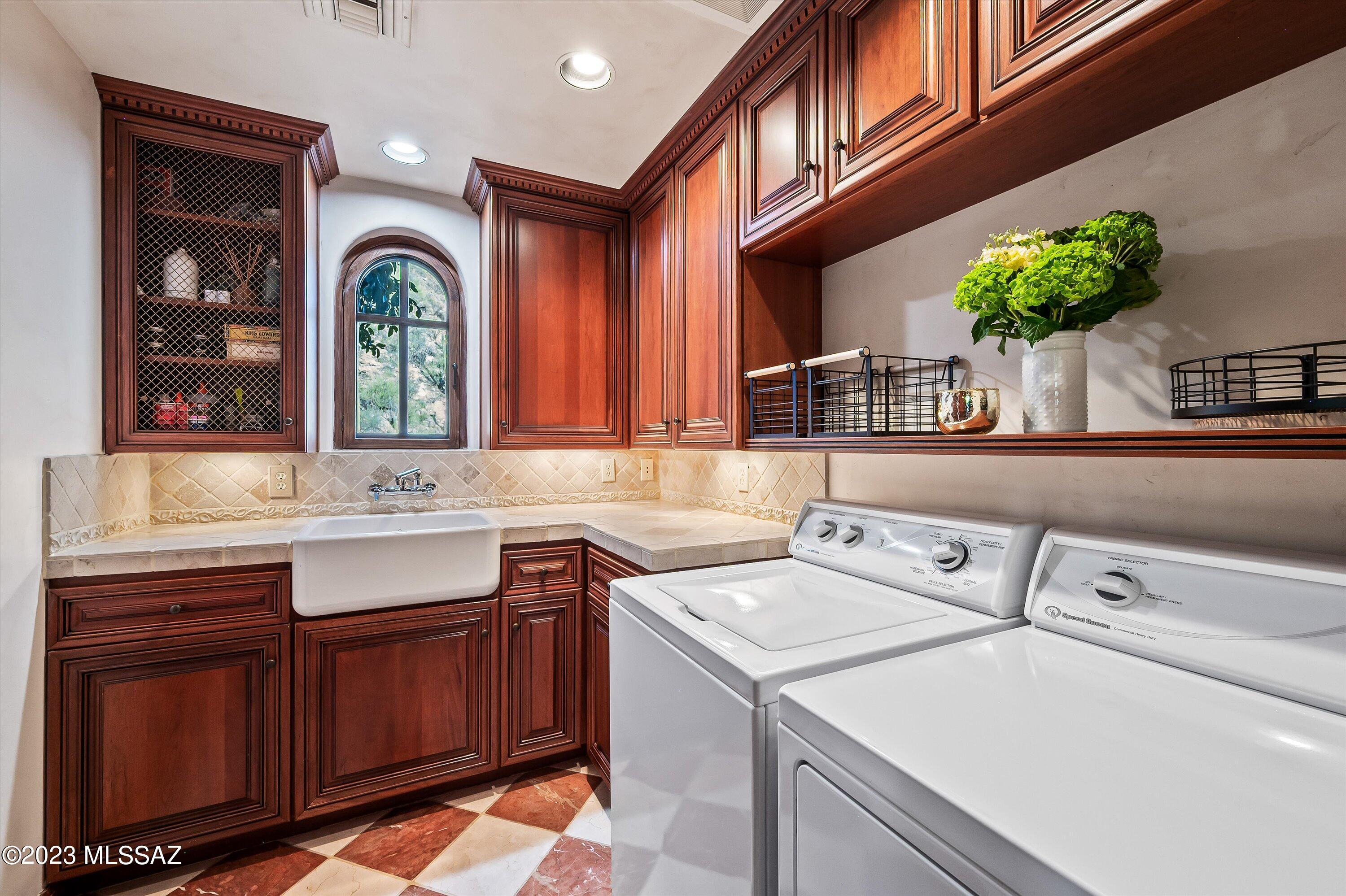 Ventana Canyon Mountain Estate (1-73) - Residential