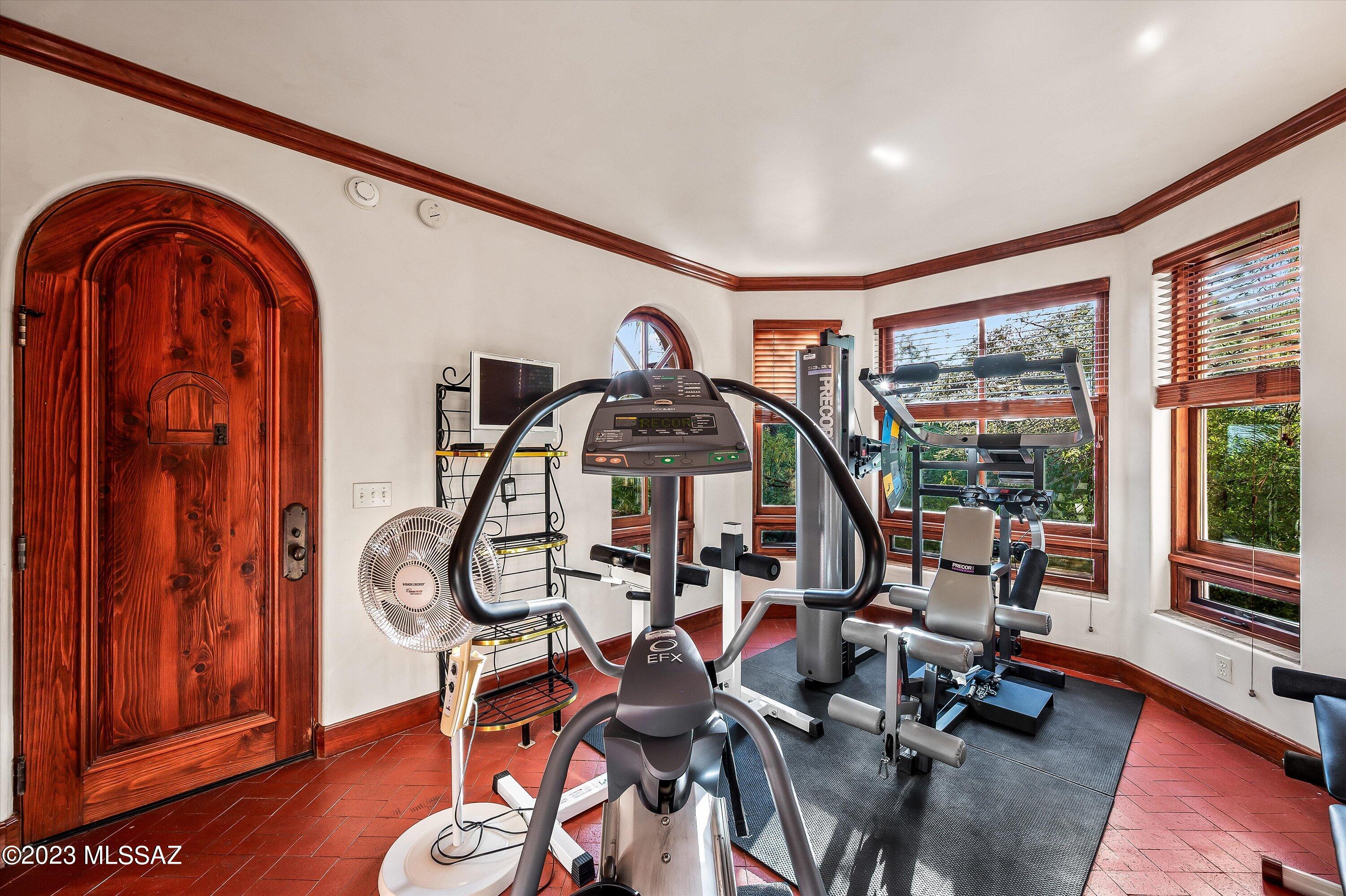 Ventana Canyon Mountain Estate (1-73) - Residential