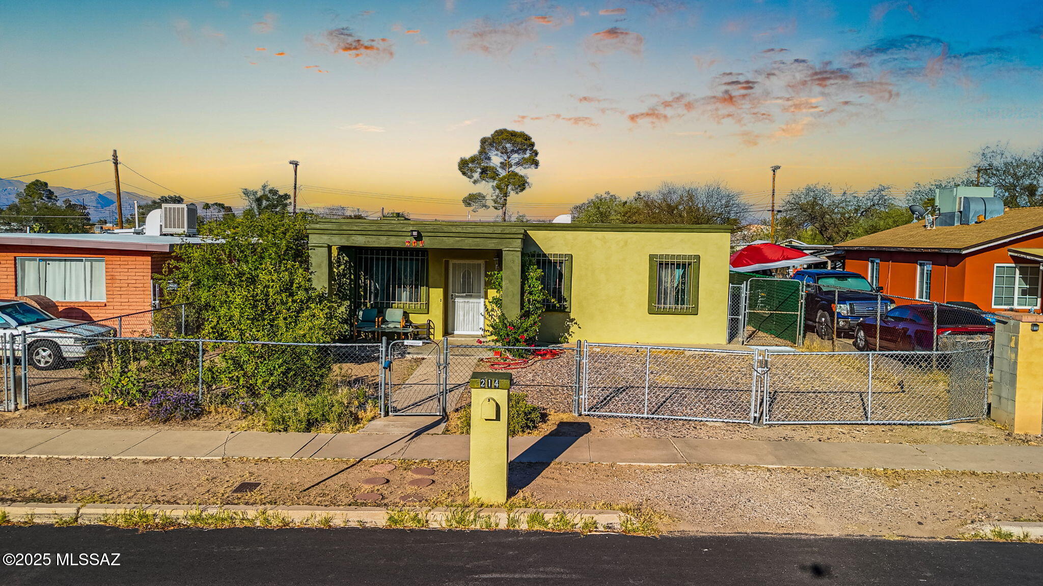 214 N Cuesta Avenue