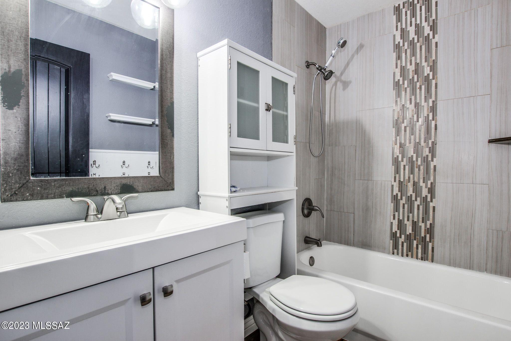 Twin Lakes (1-148) - Residential