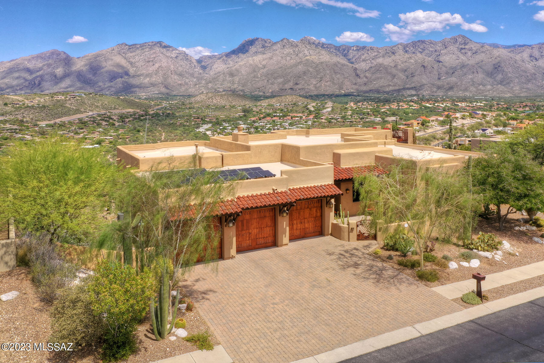 Sabino Mountain (1-290) - Residential