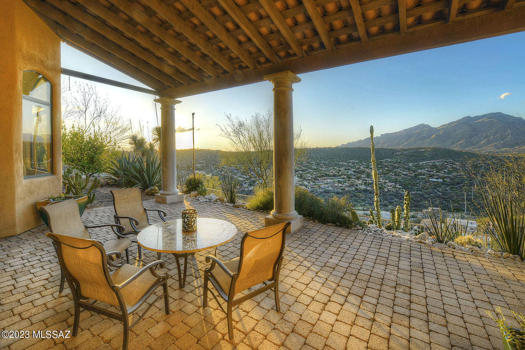 Sabino Mountain (1-290) - Residential