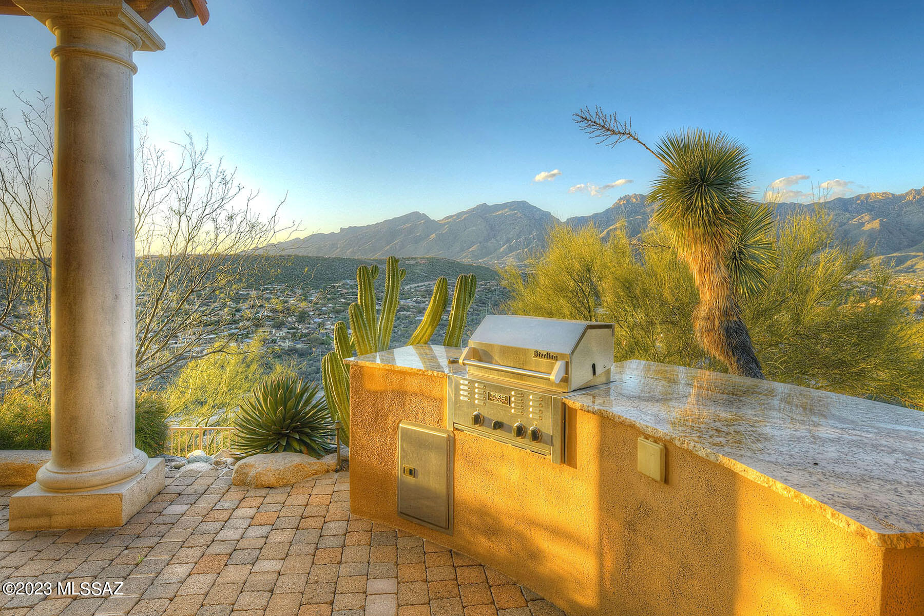 Sabino Mountain (1-290) - Residential