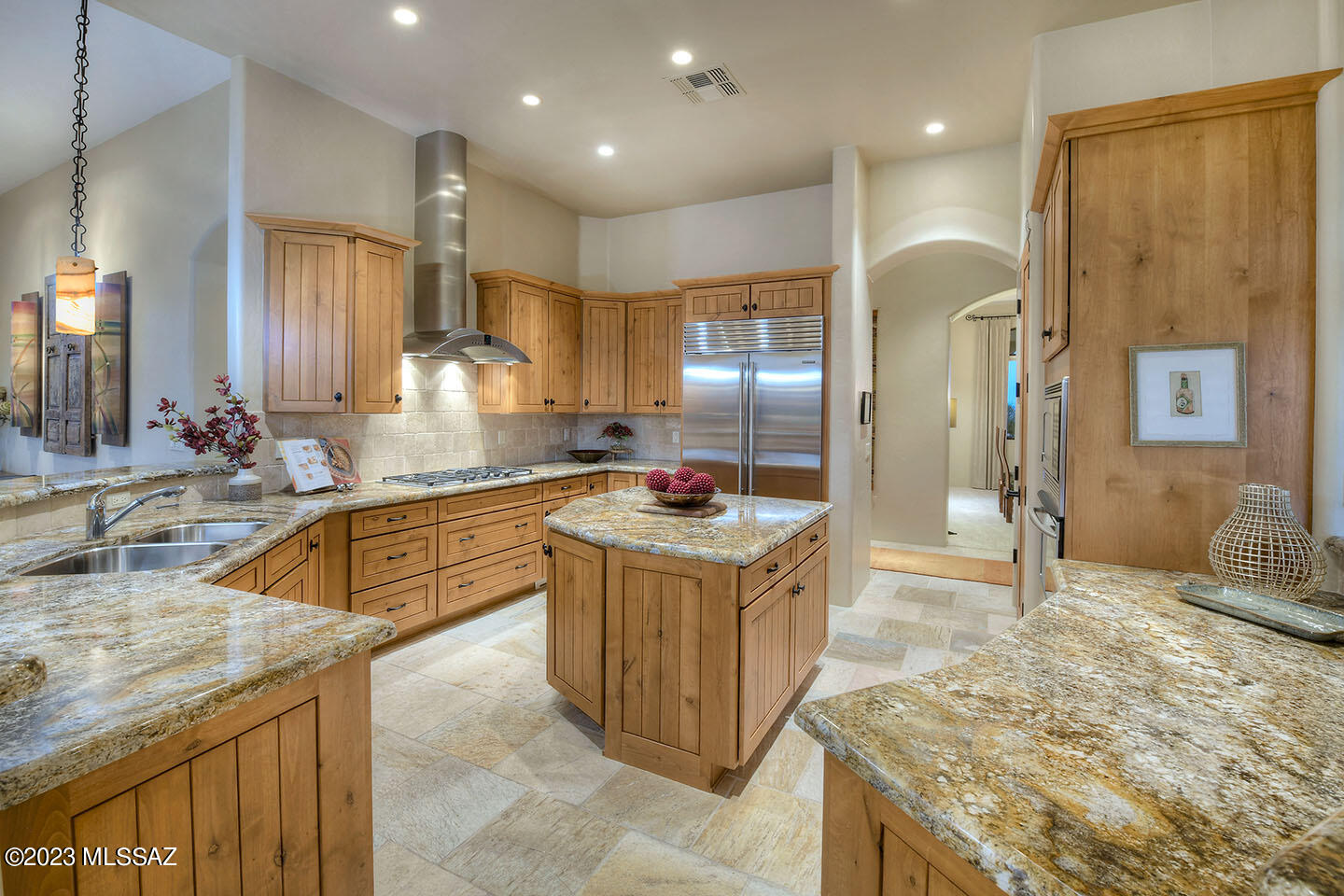Sabino Mountain (1-290) - Residential