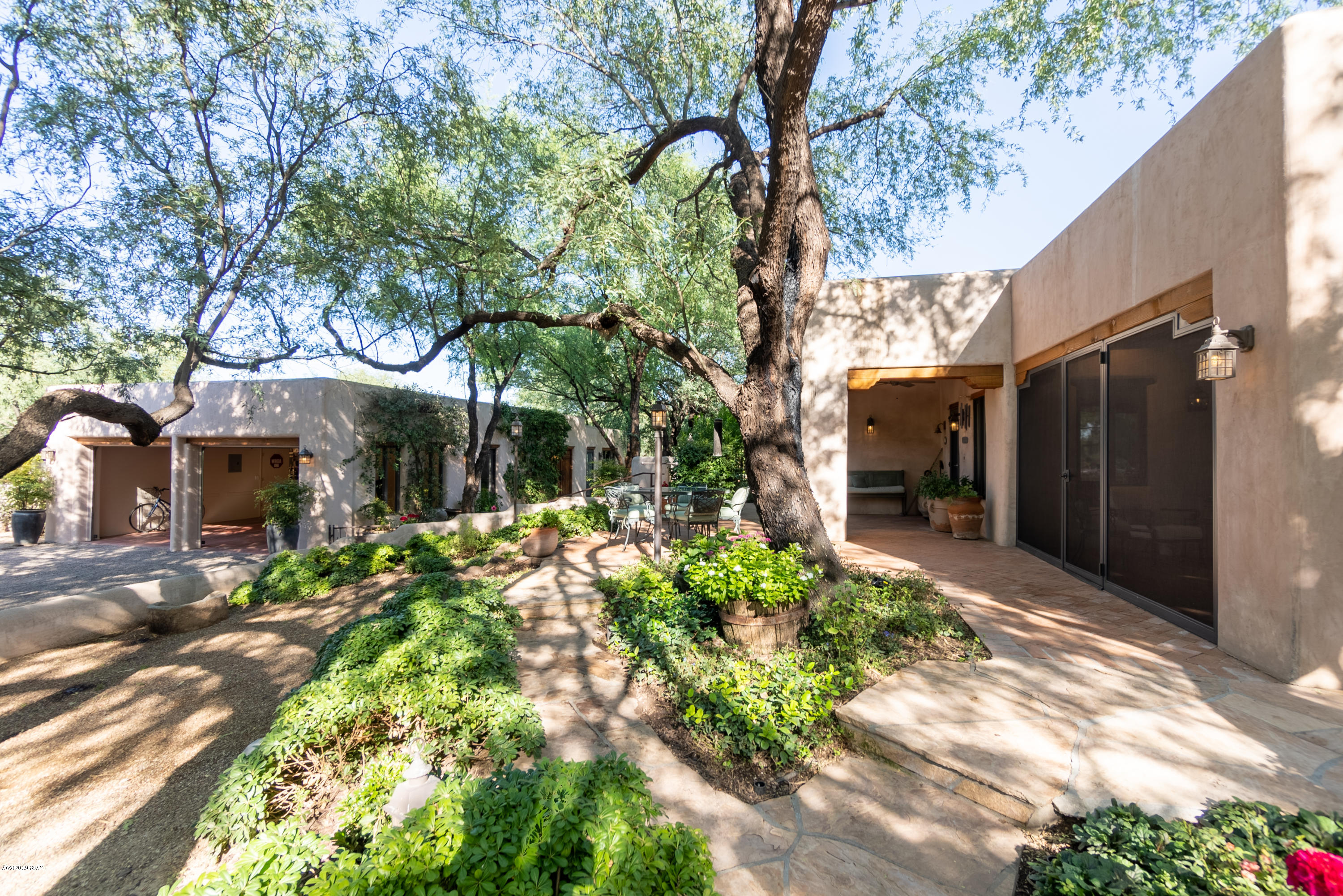 Country Club Estates NO. 1 - Residential