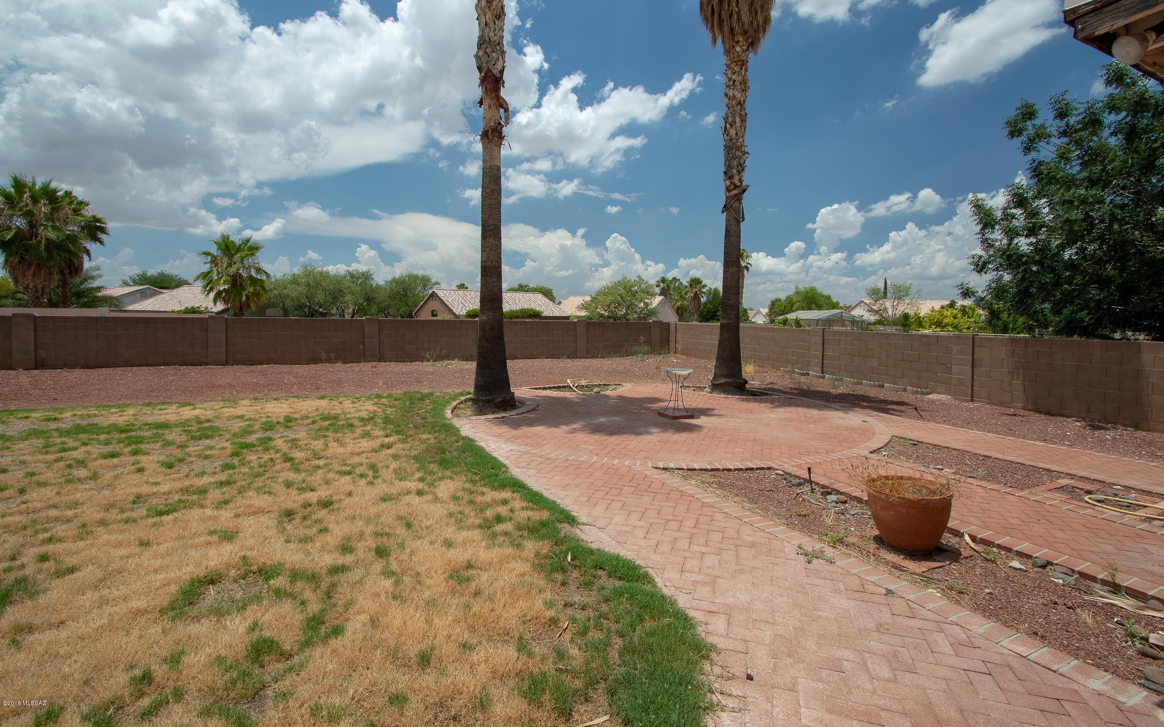 Hacienda Del Oro (1-879) - Residential