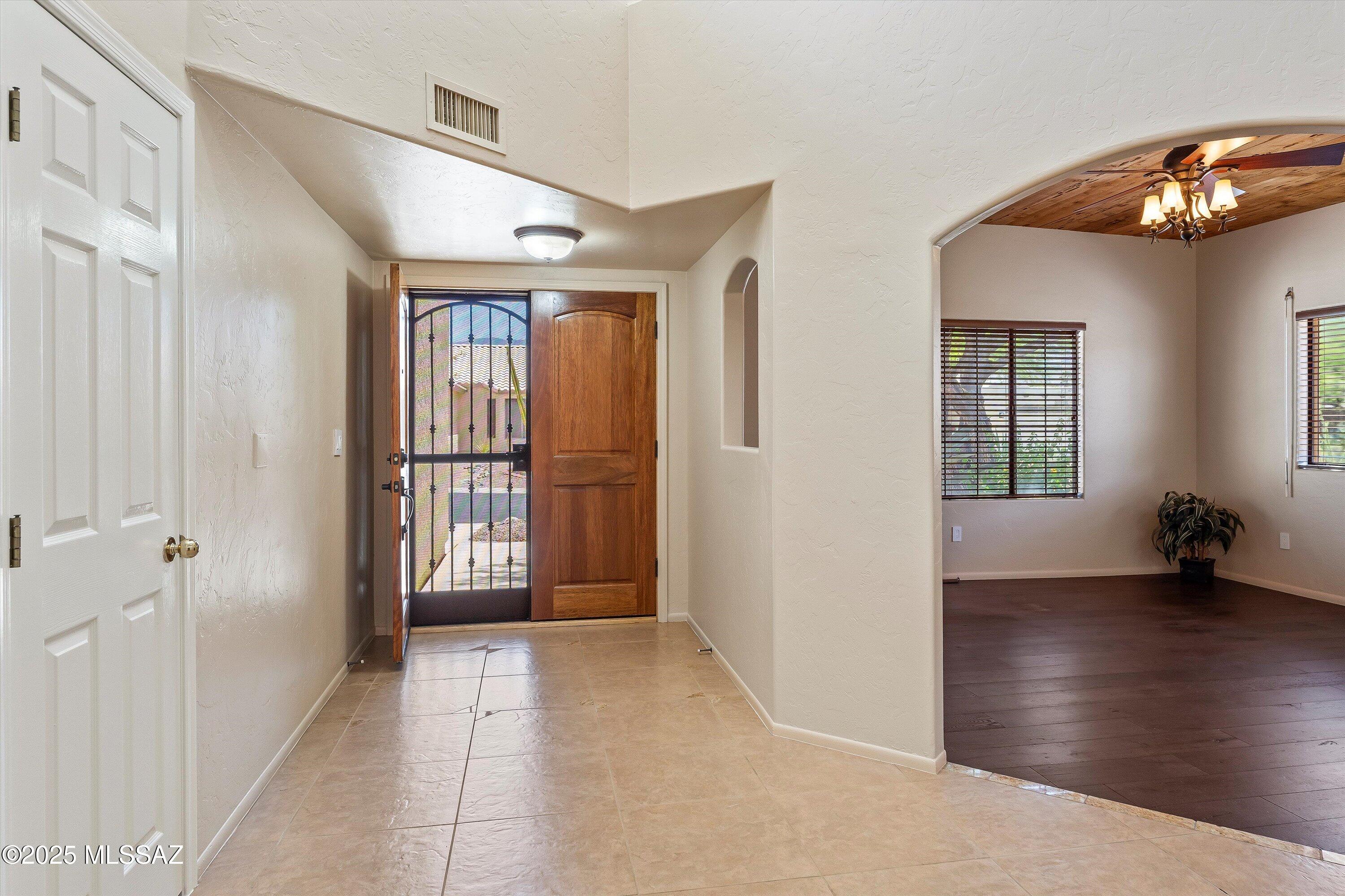 11441 N Palmetto Dunes Avenue